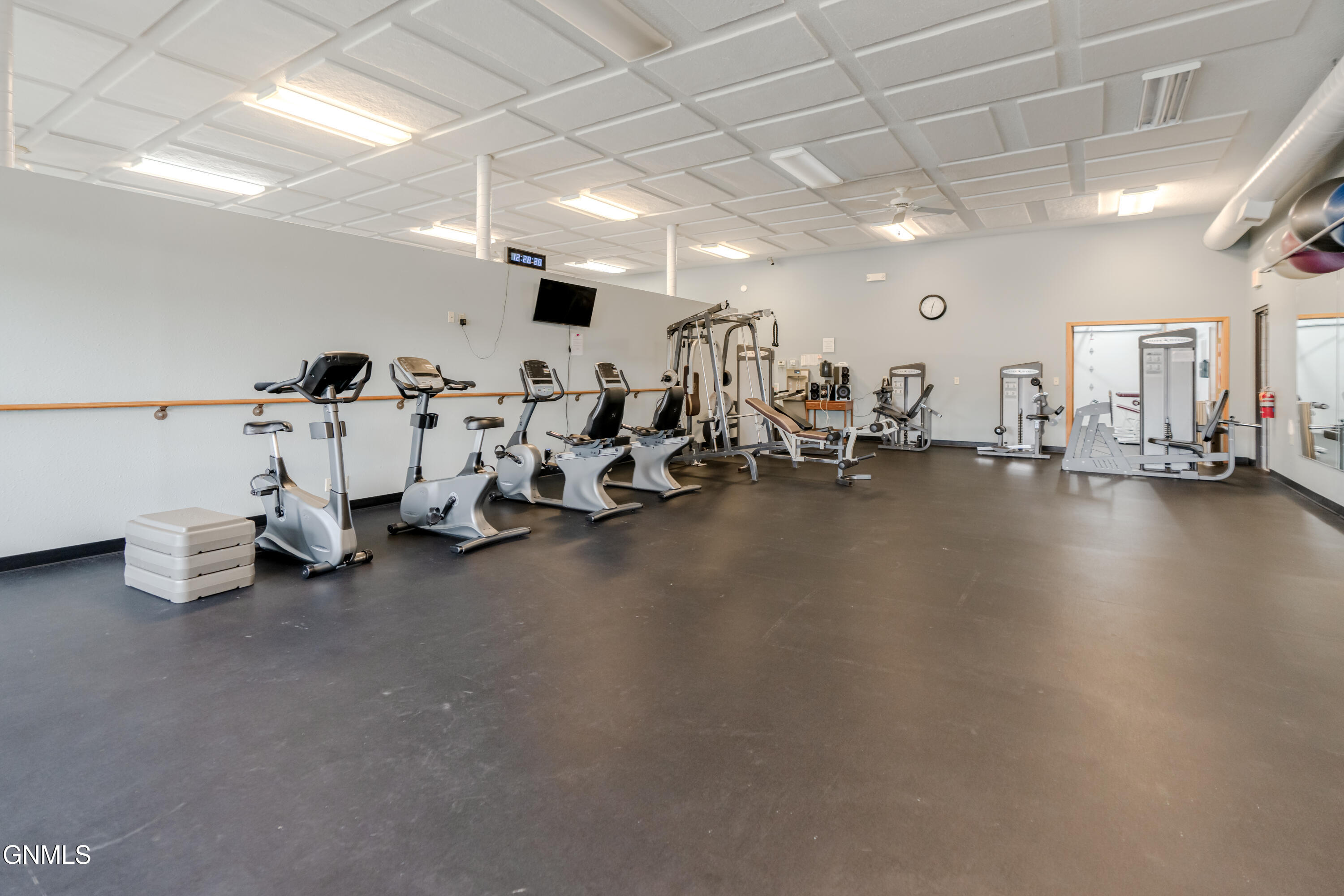 main property photo 49