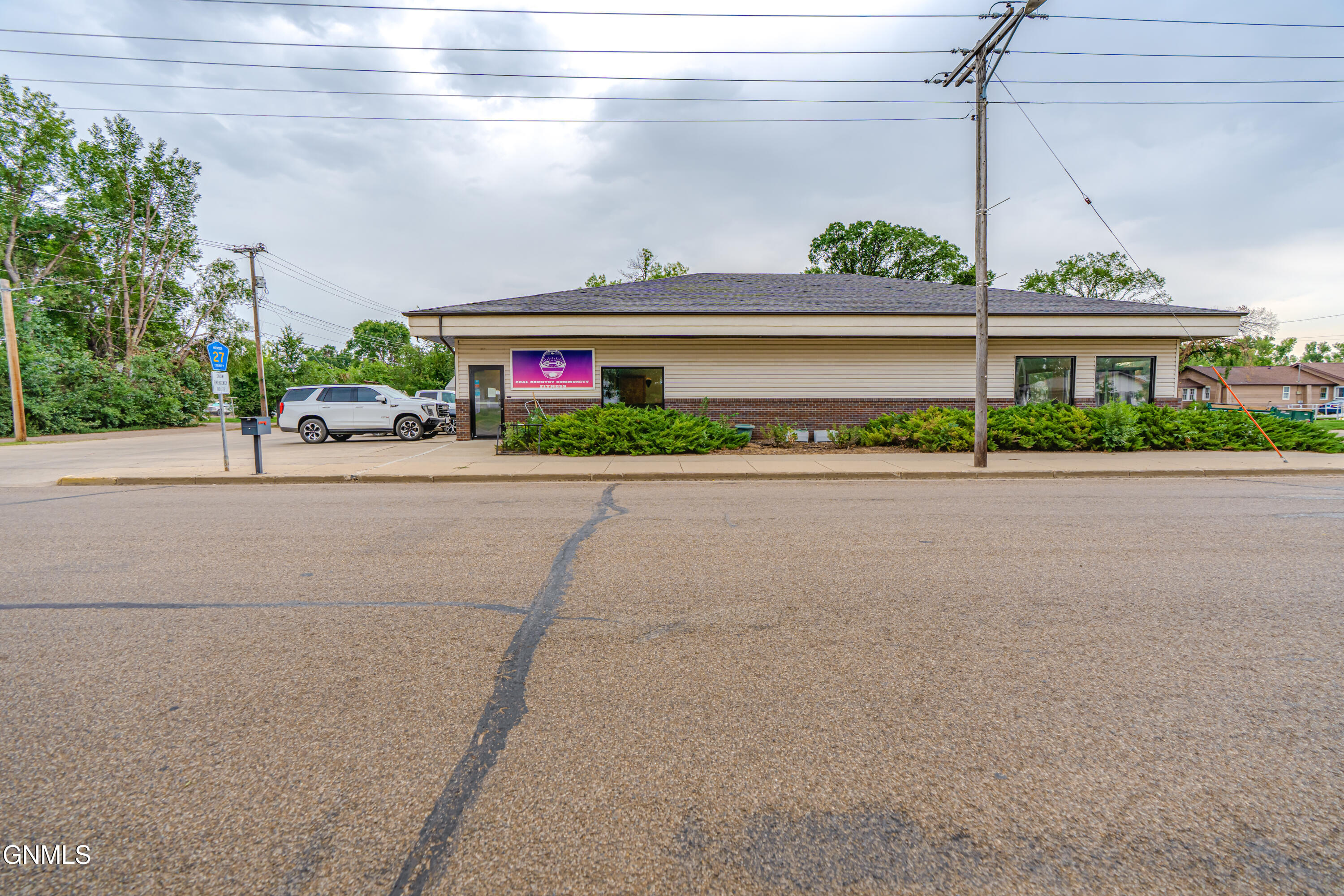 main property photo 5