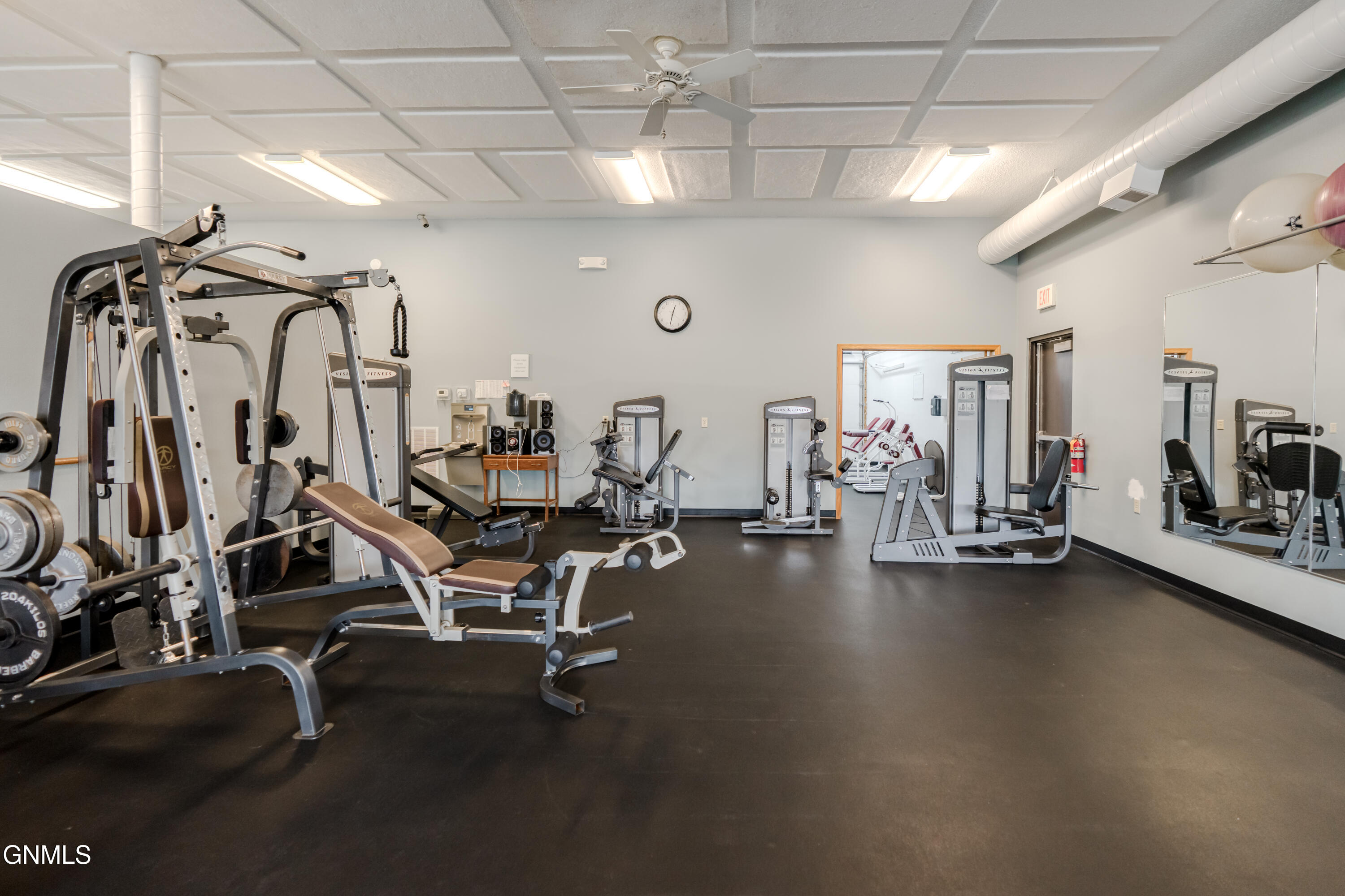 main property photo 50