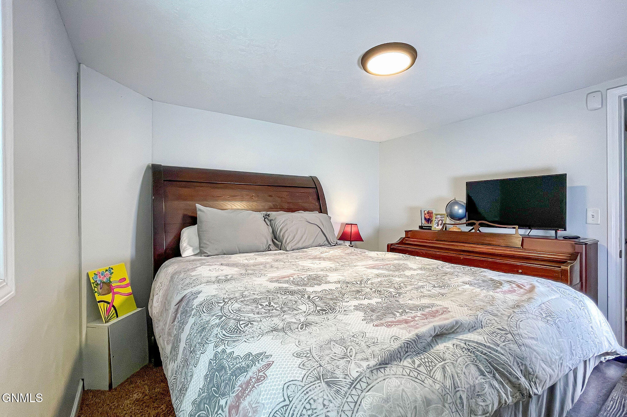 main property photo 27