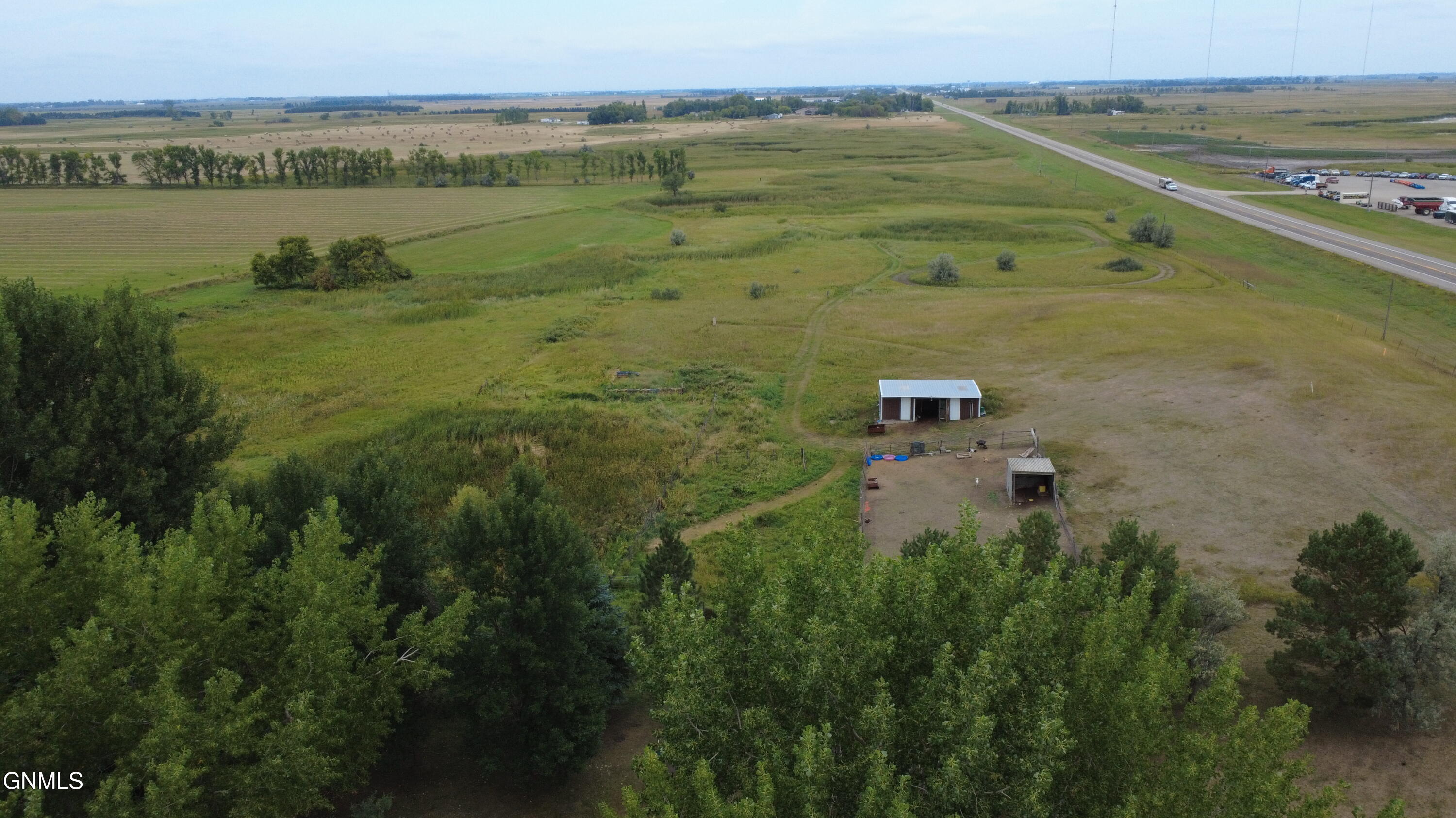 main property photo 51