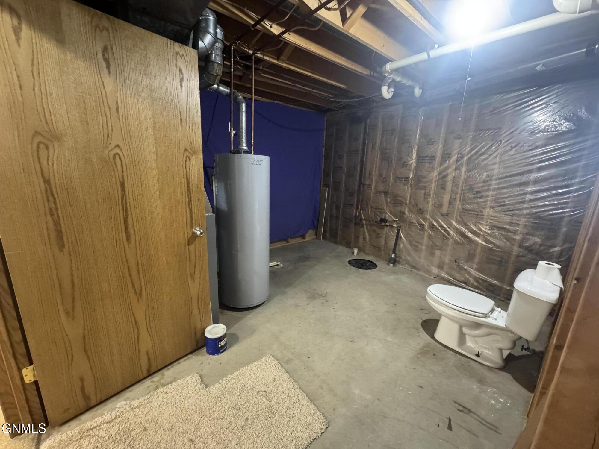 main property photo 18