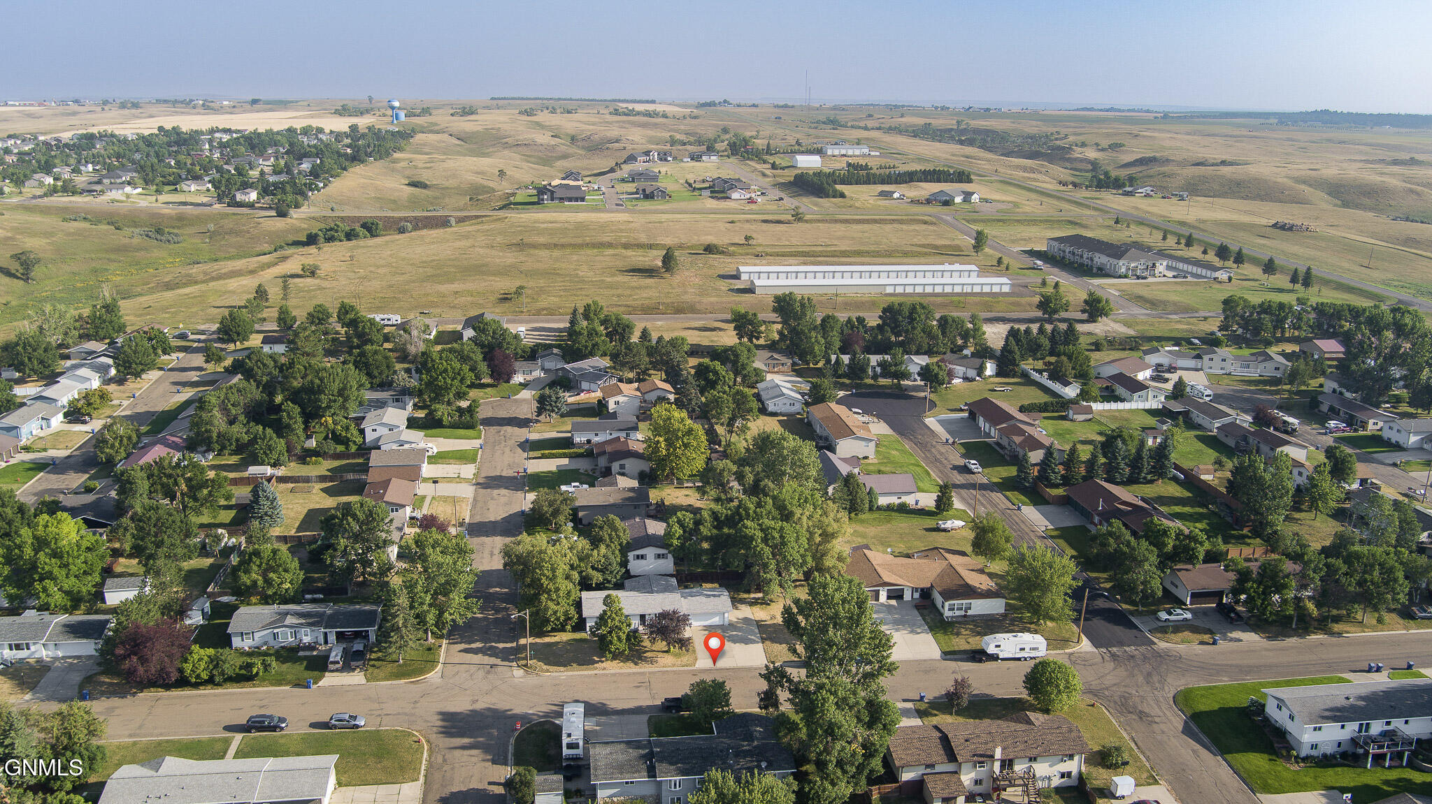 main property photo 41