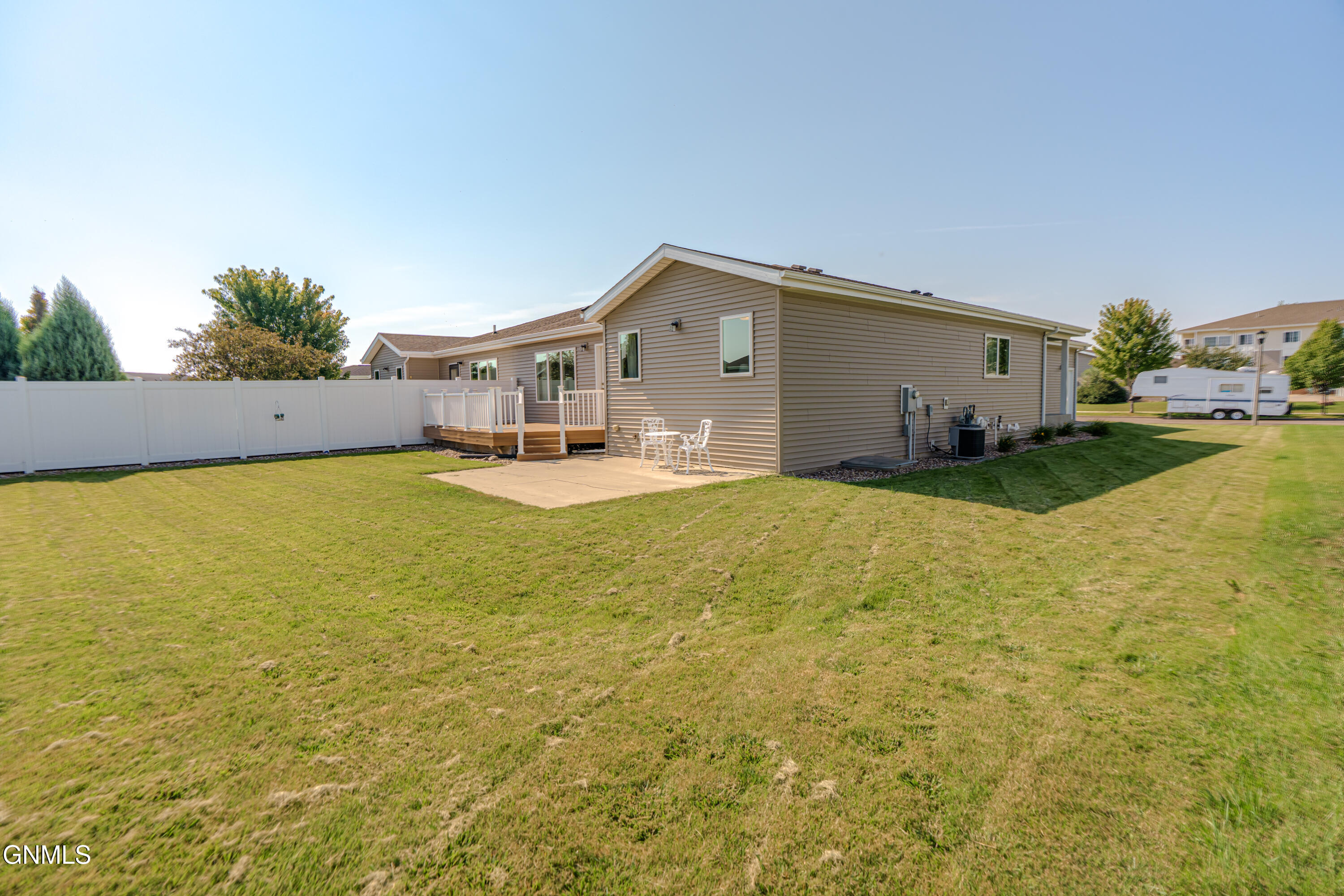 main property photo 57