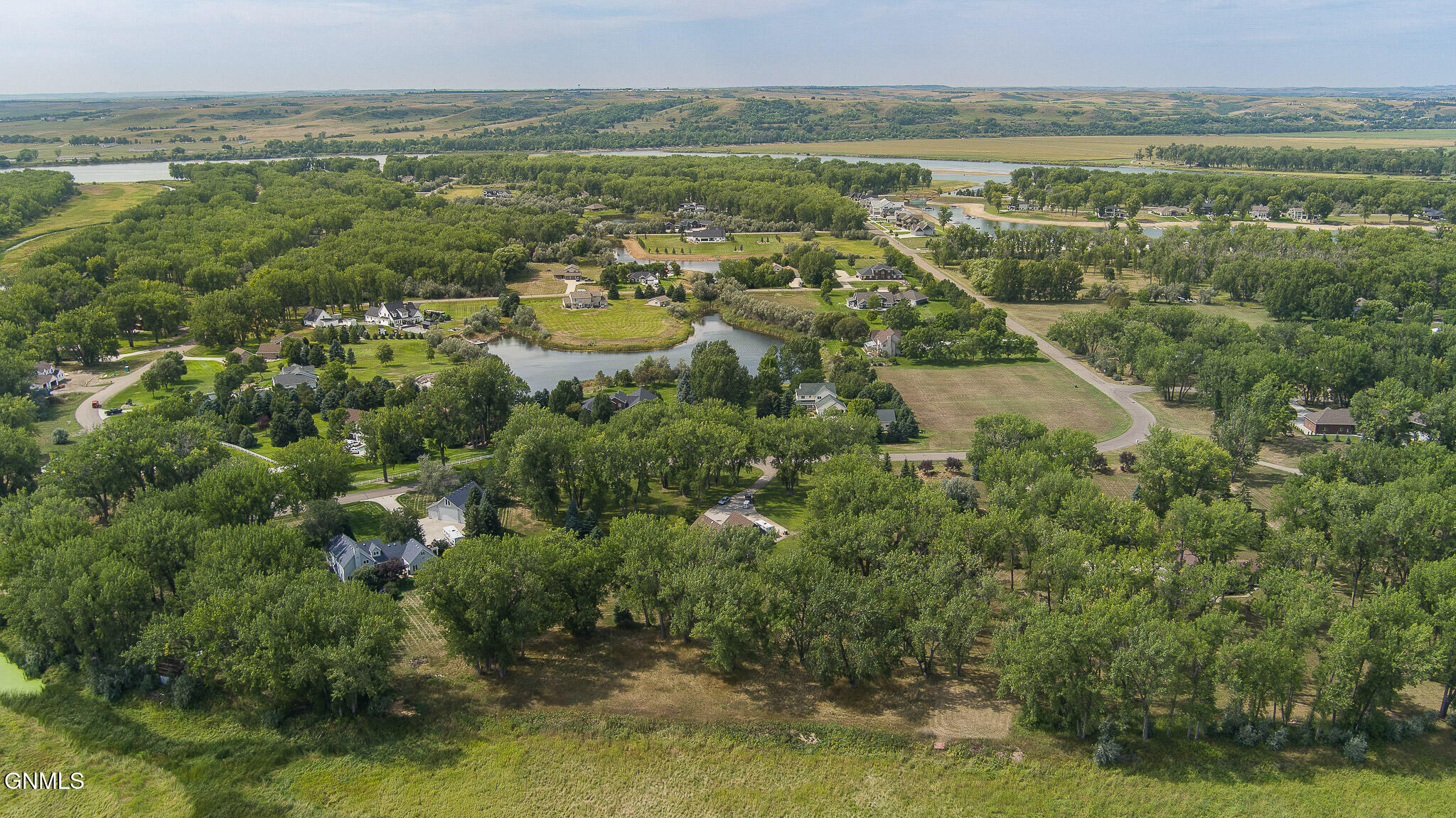 main property photo 86
