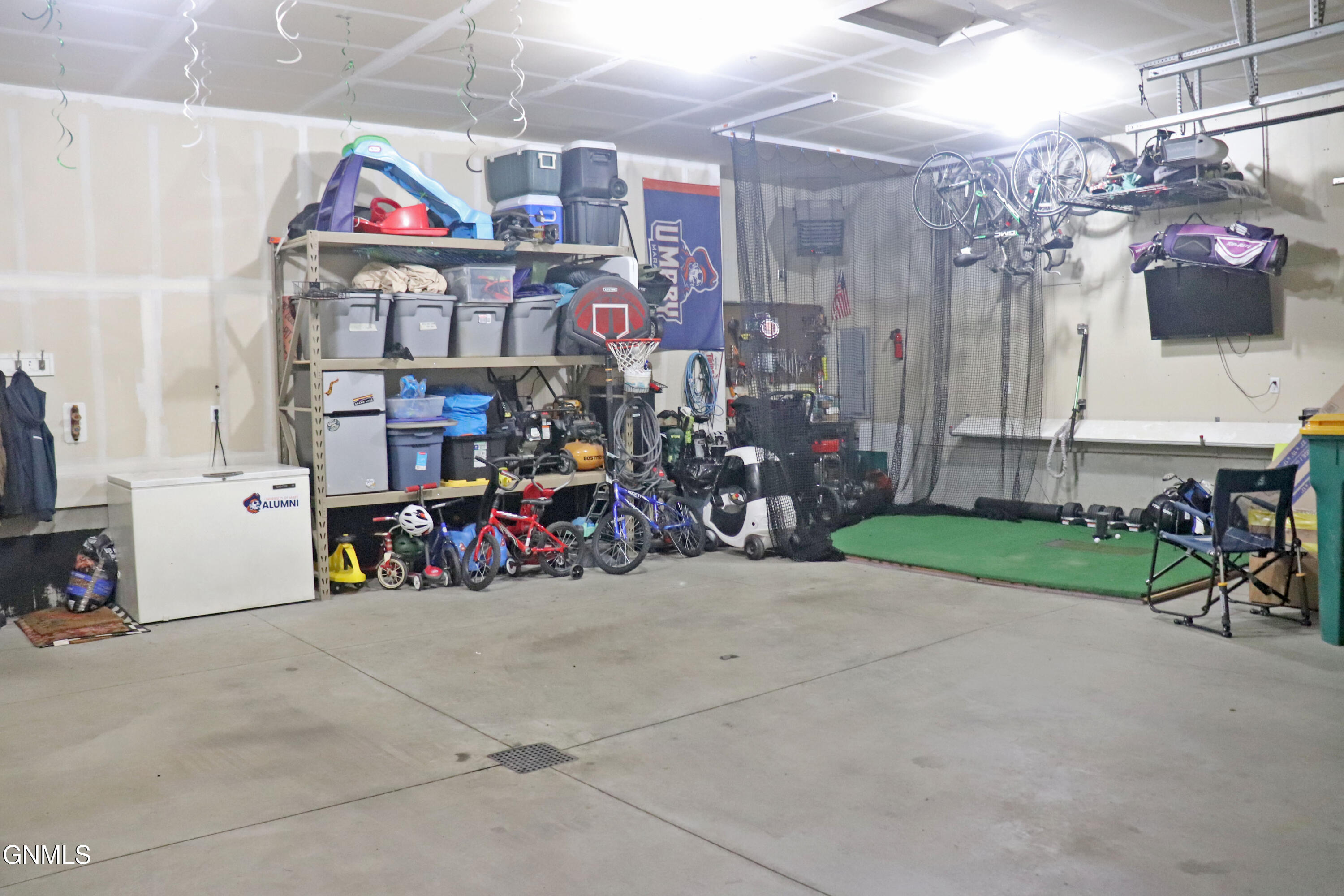 main property photo 57