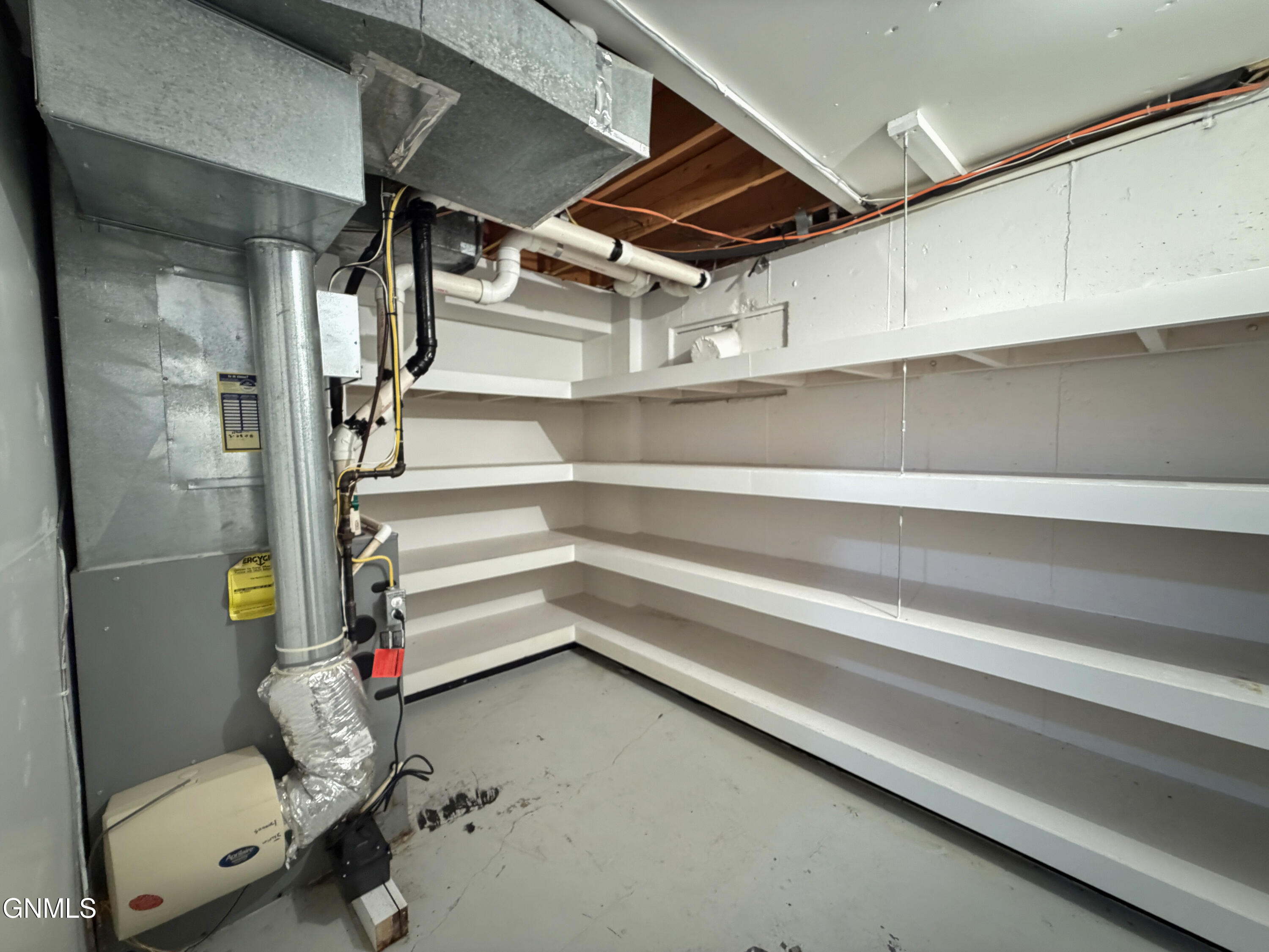 main property photo 54