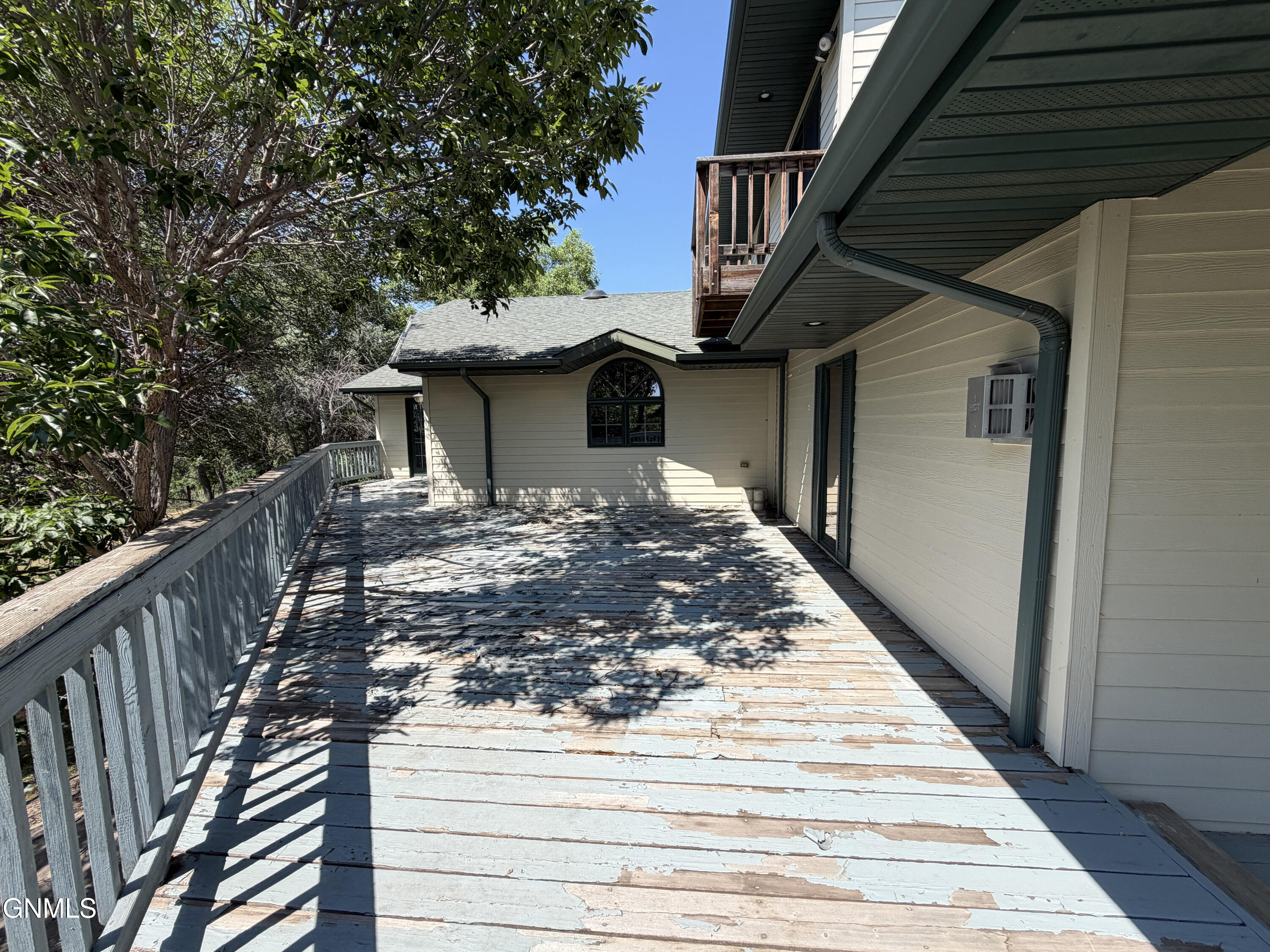 main property photo 60
