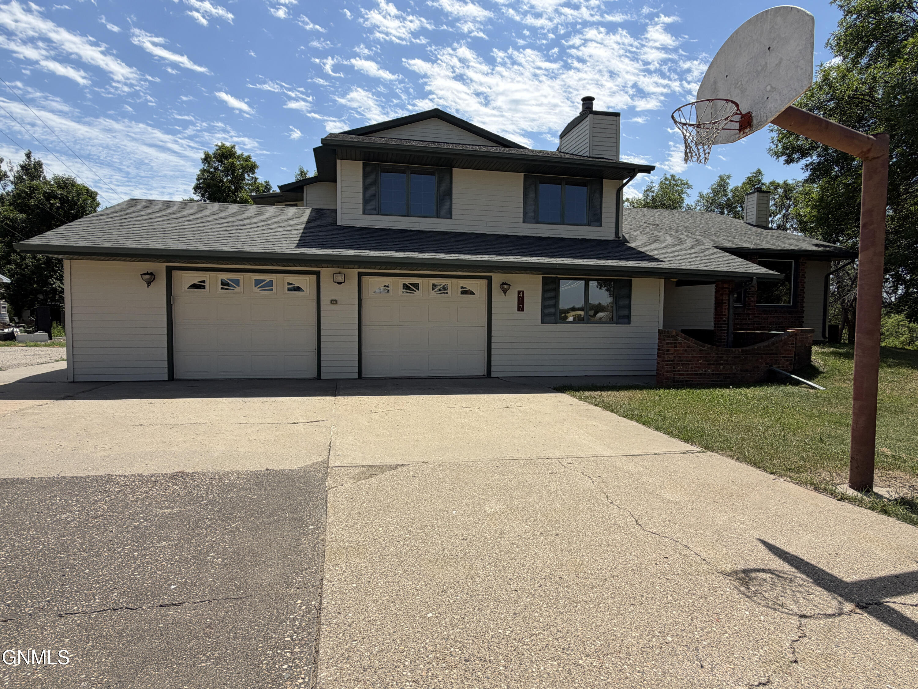 main property photo 64