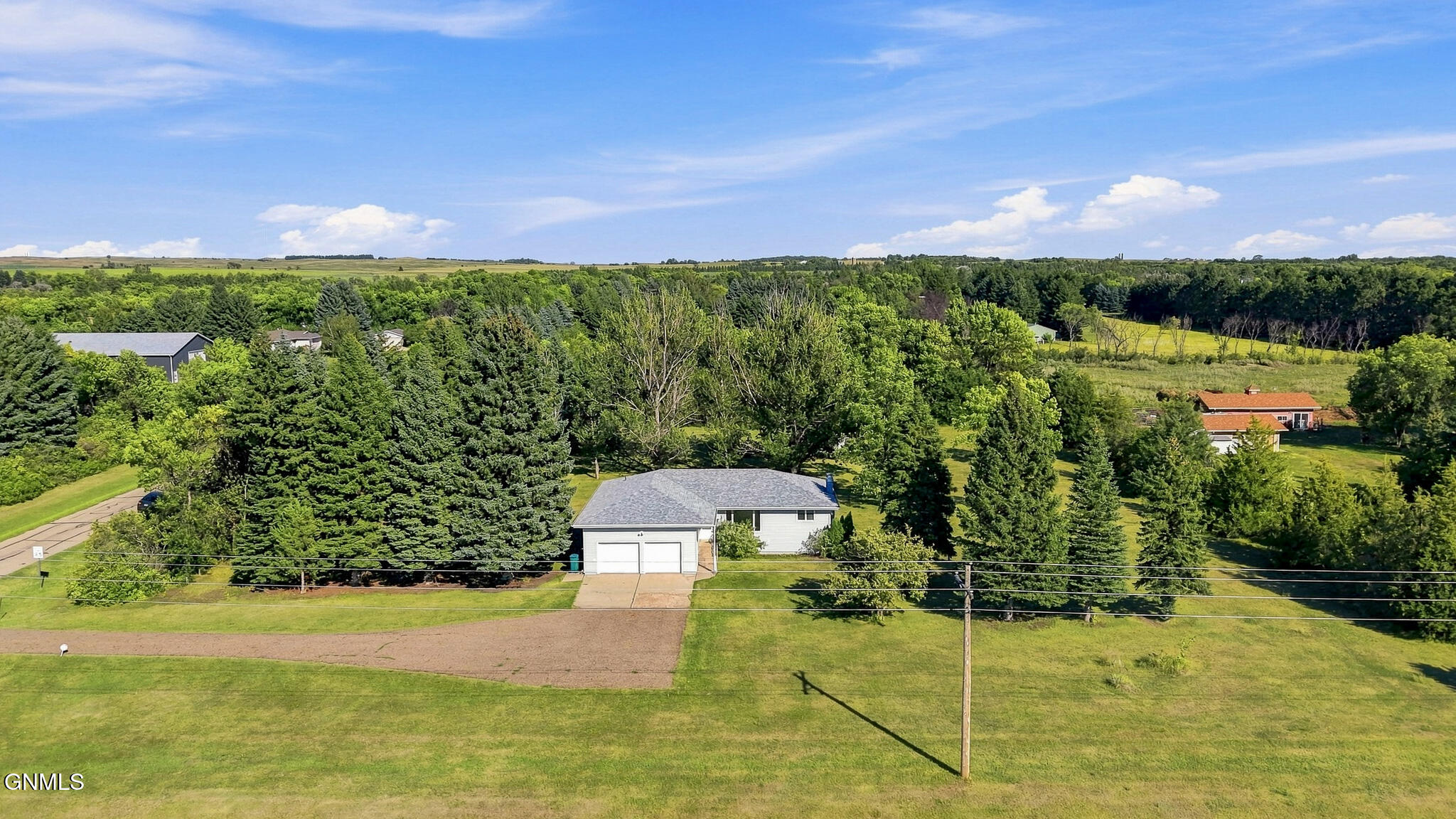 main property photo 0