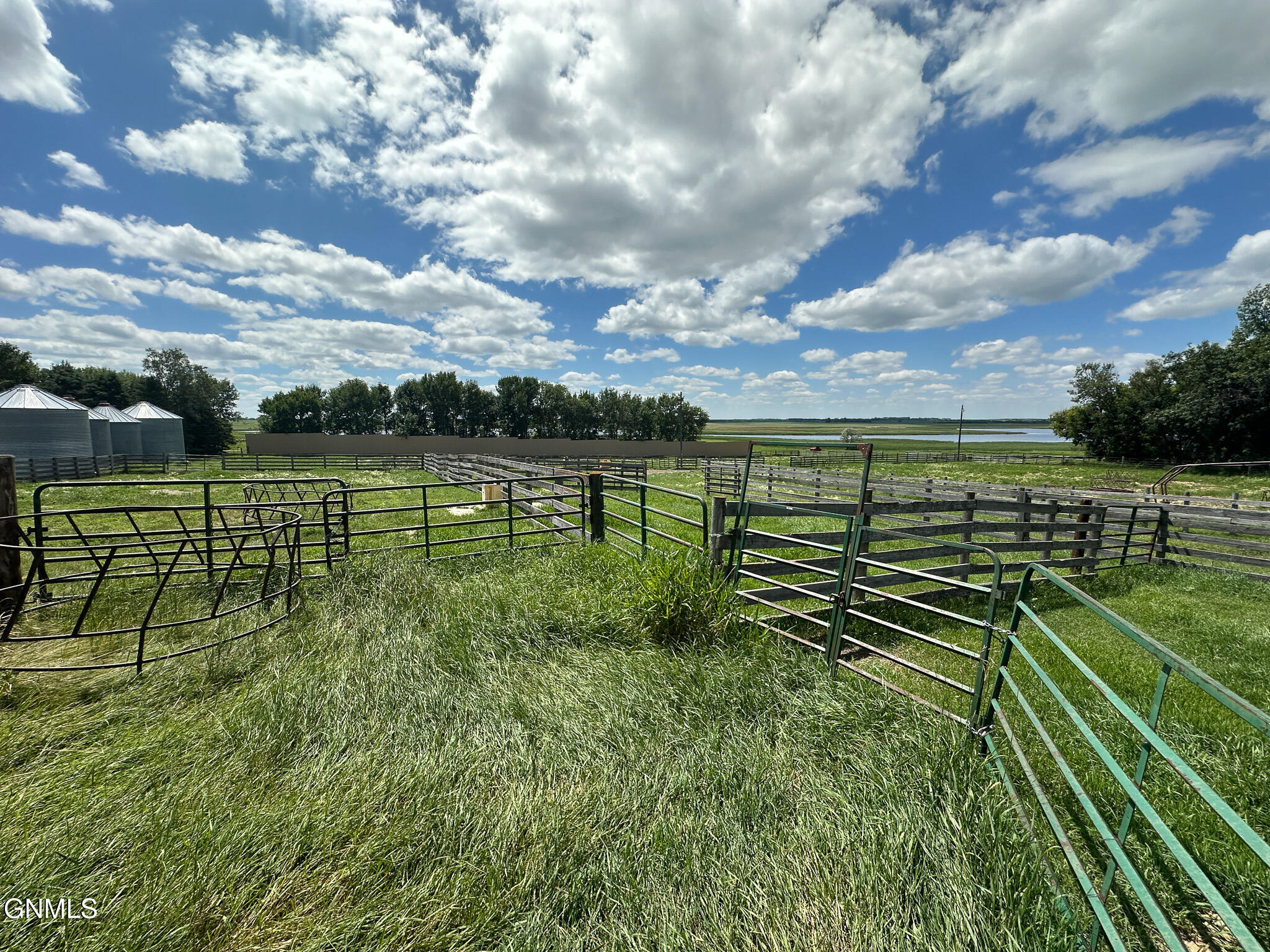main property photo 104