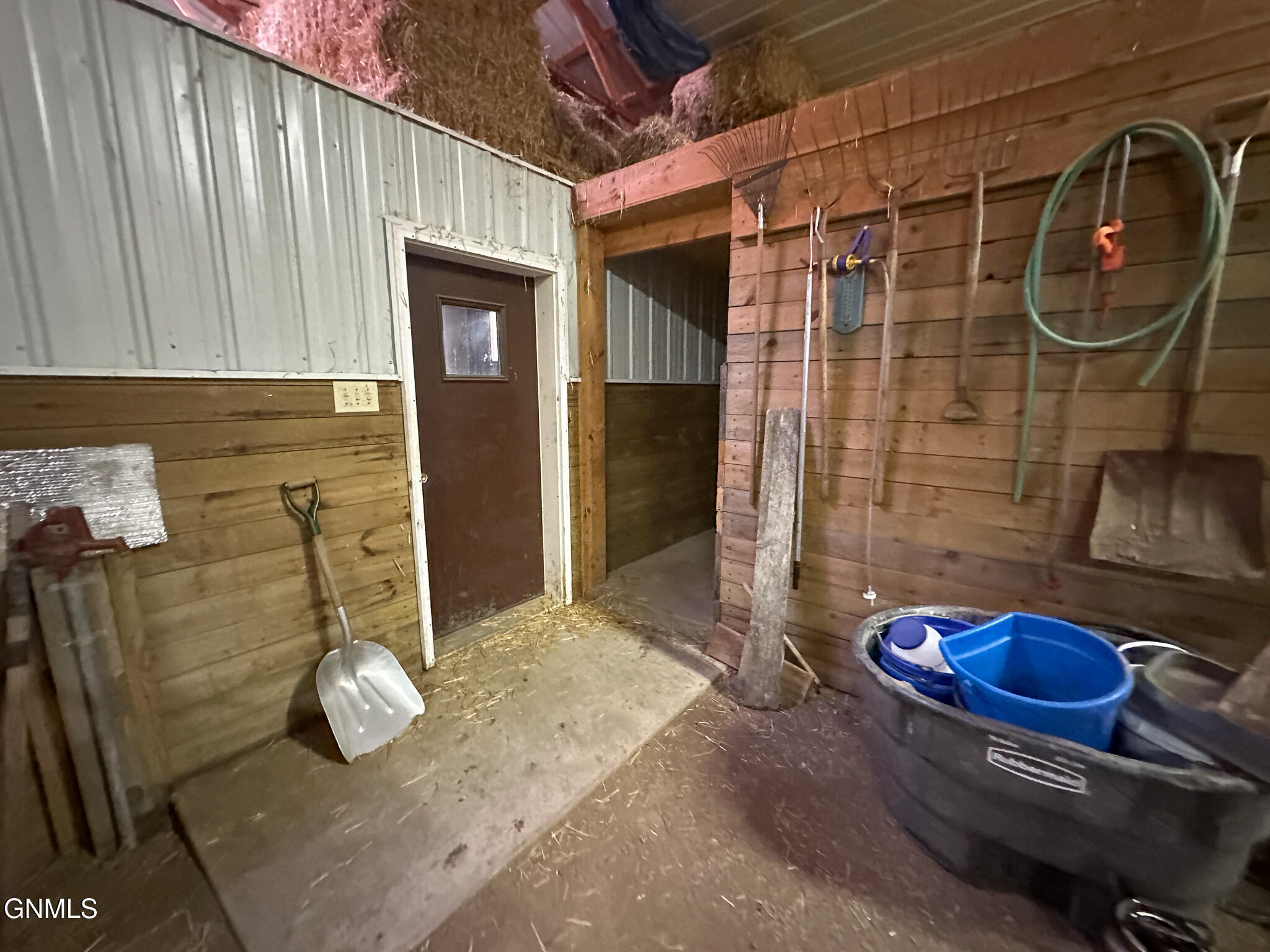 main property photo 108