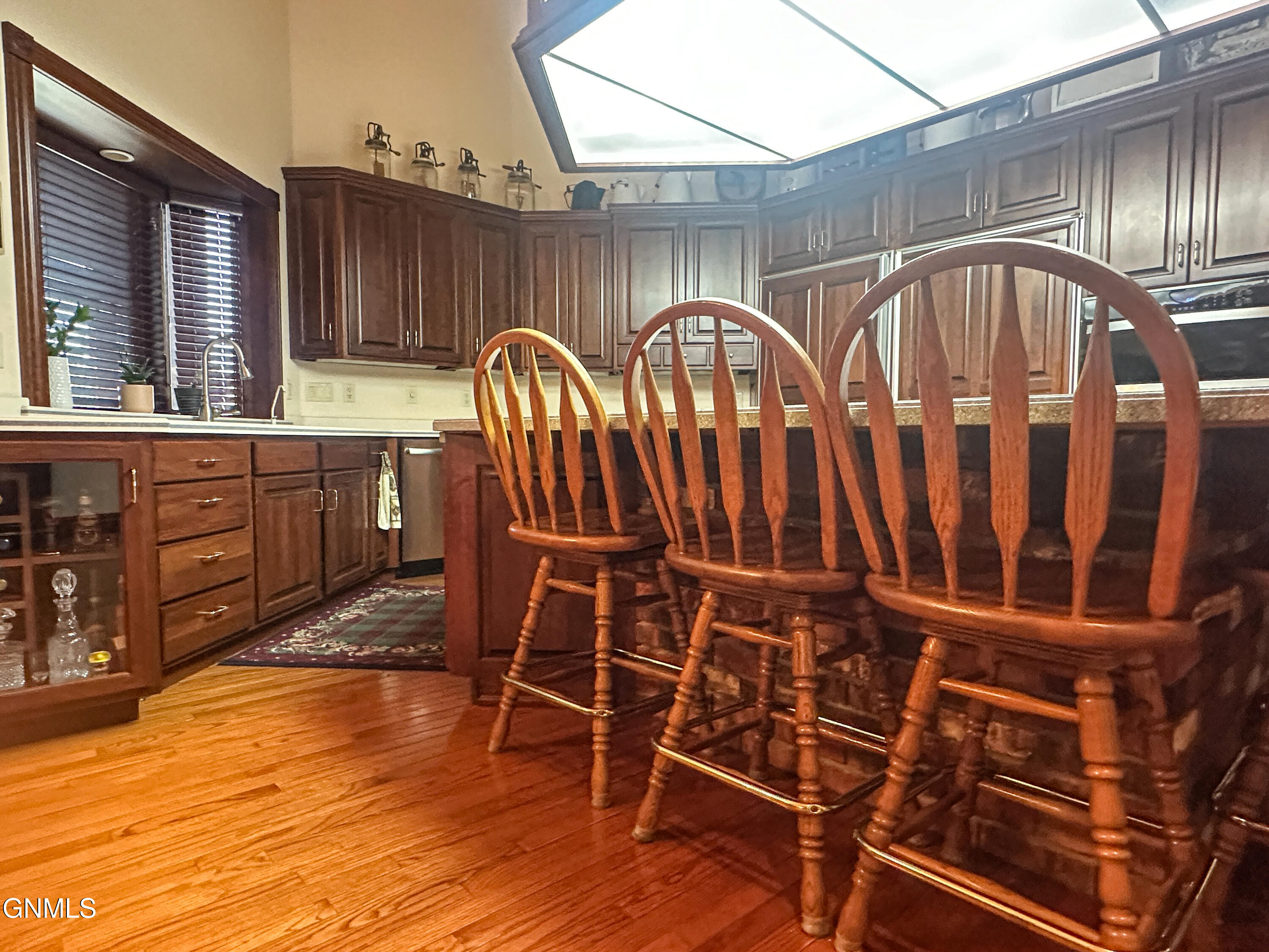main property photo 42