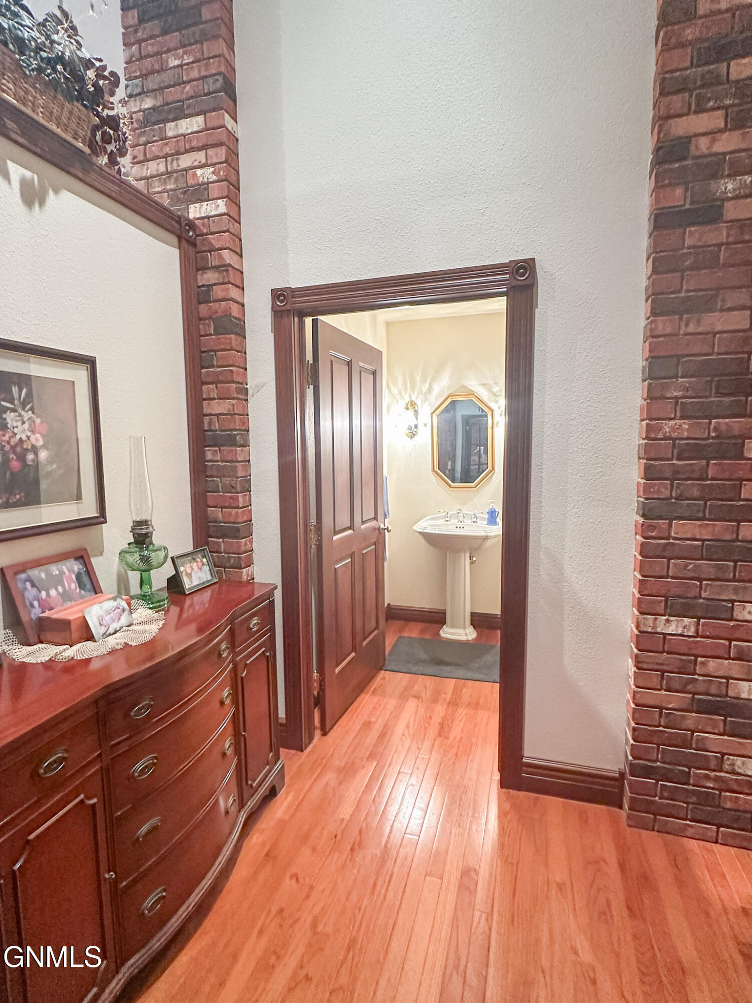 main property photo 59