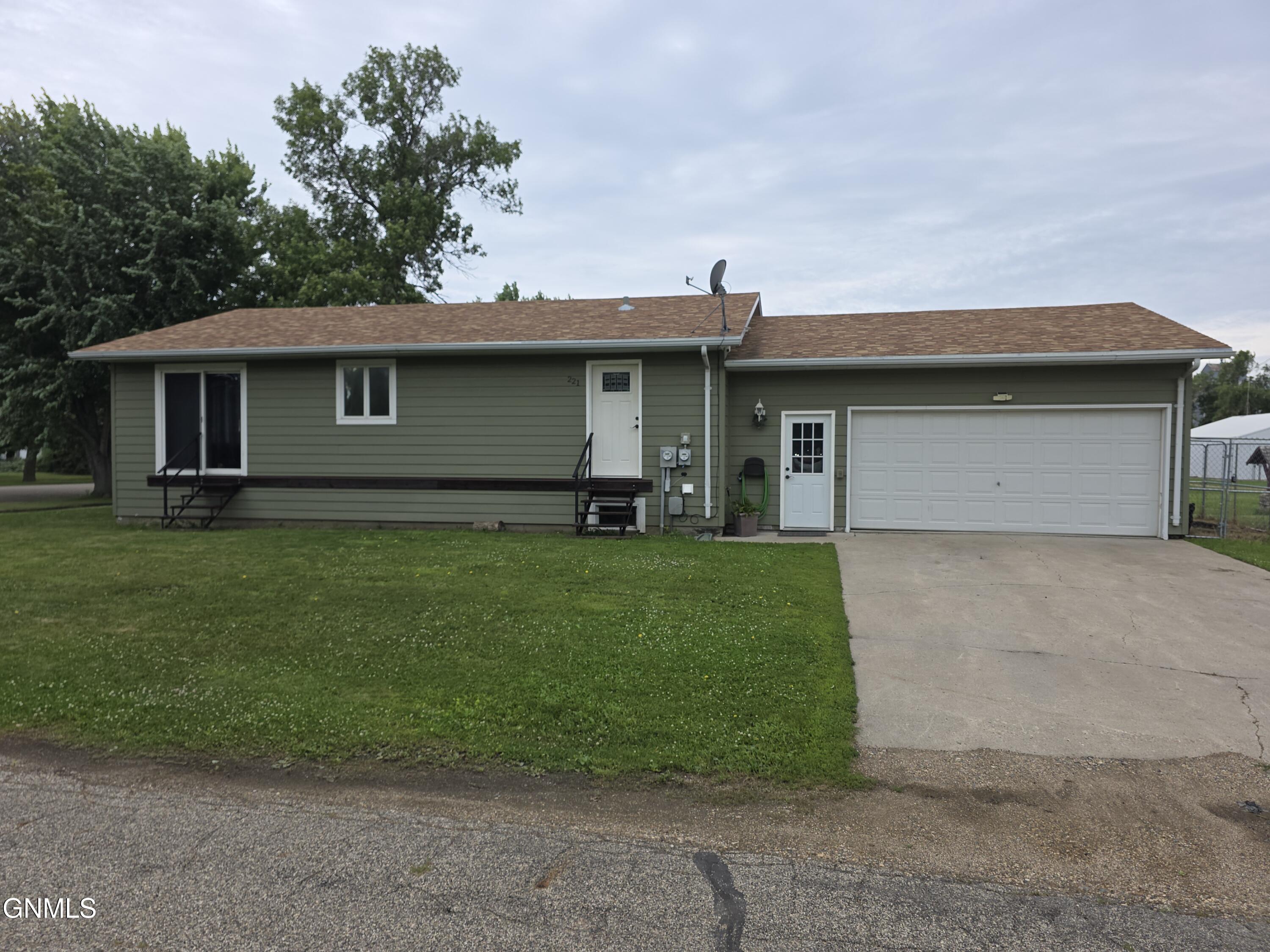 main property photo 1