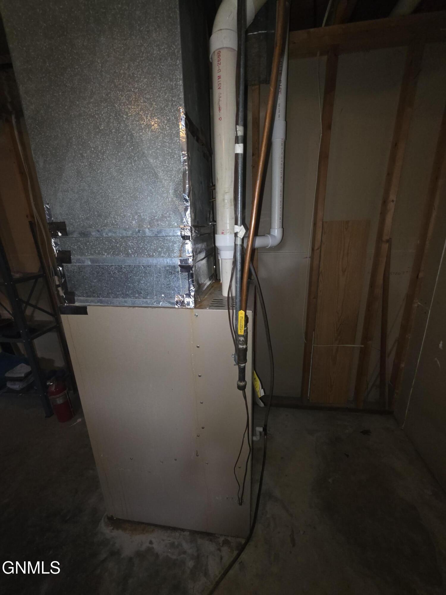 main property photo 34