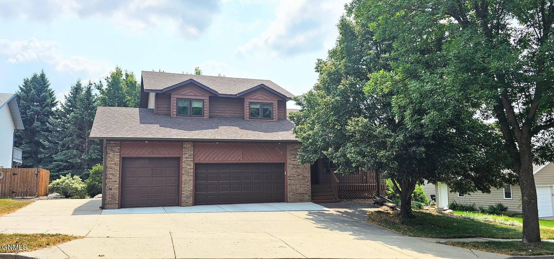 main property photo 0