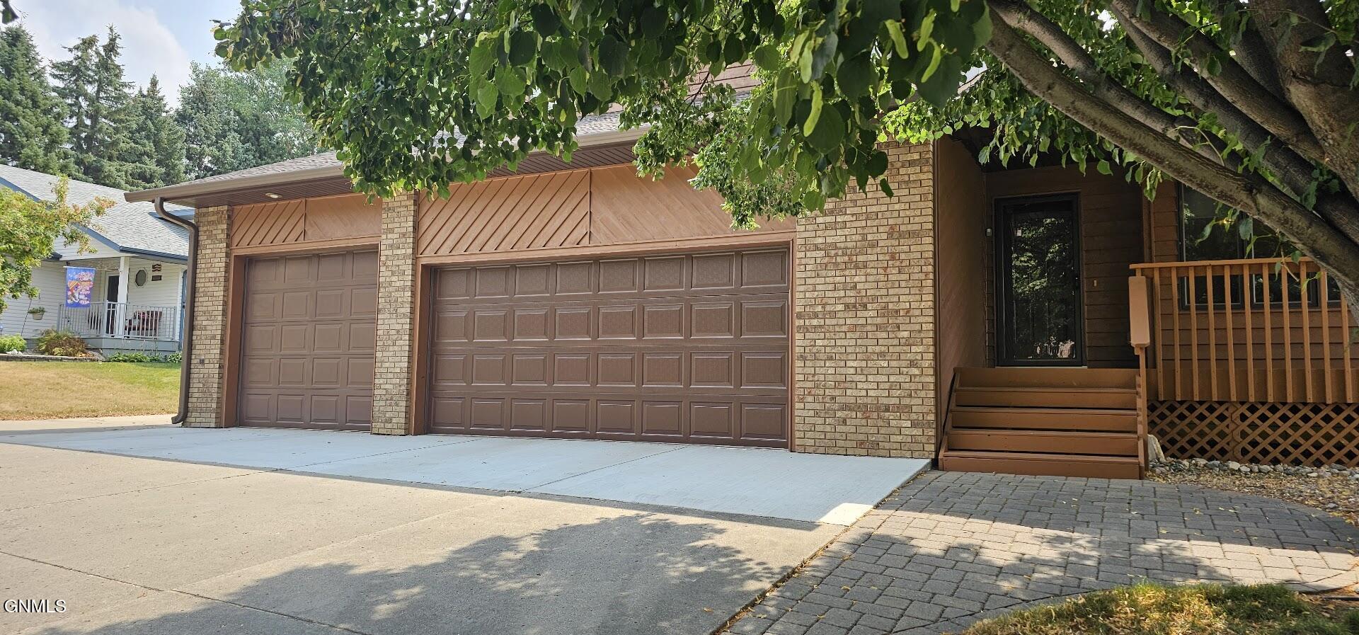 main property photo 68