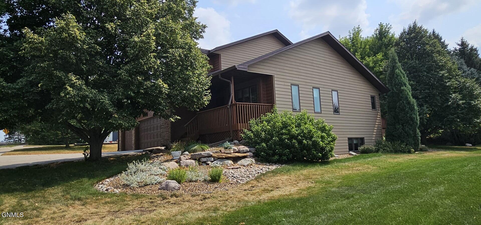 main property photo 71