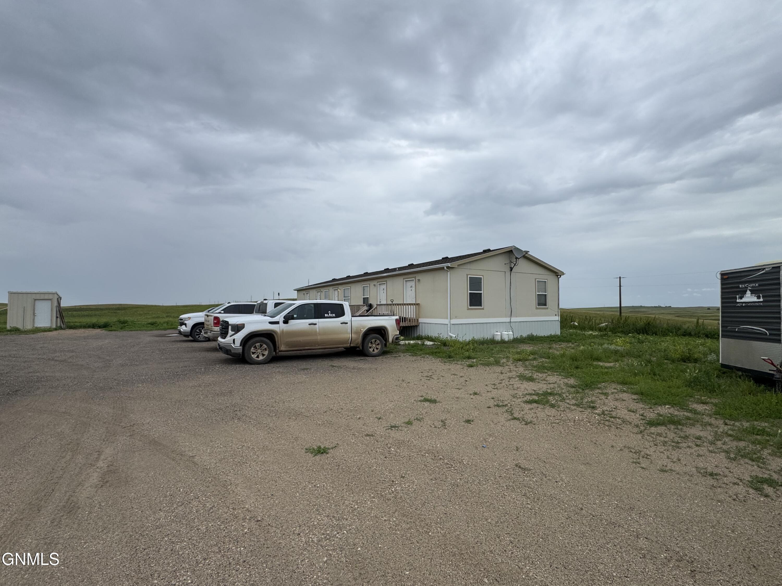 main property photo 0