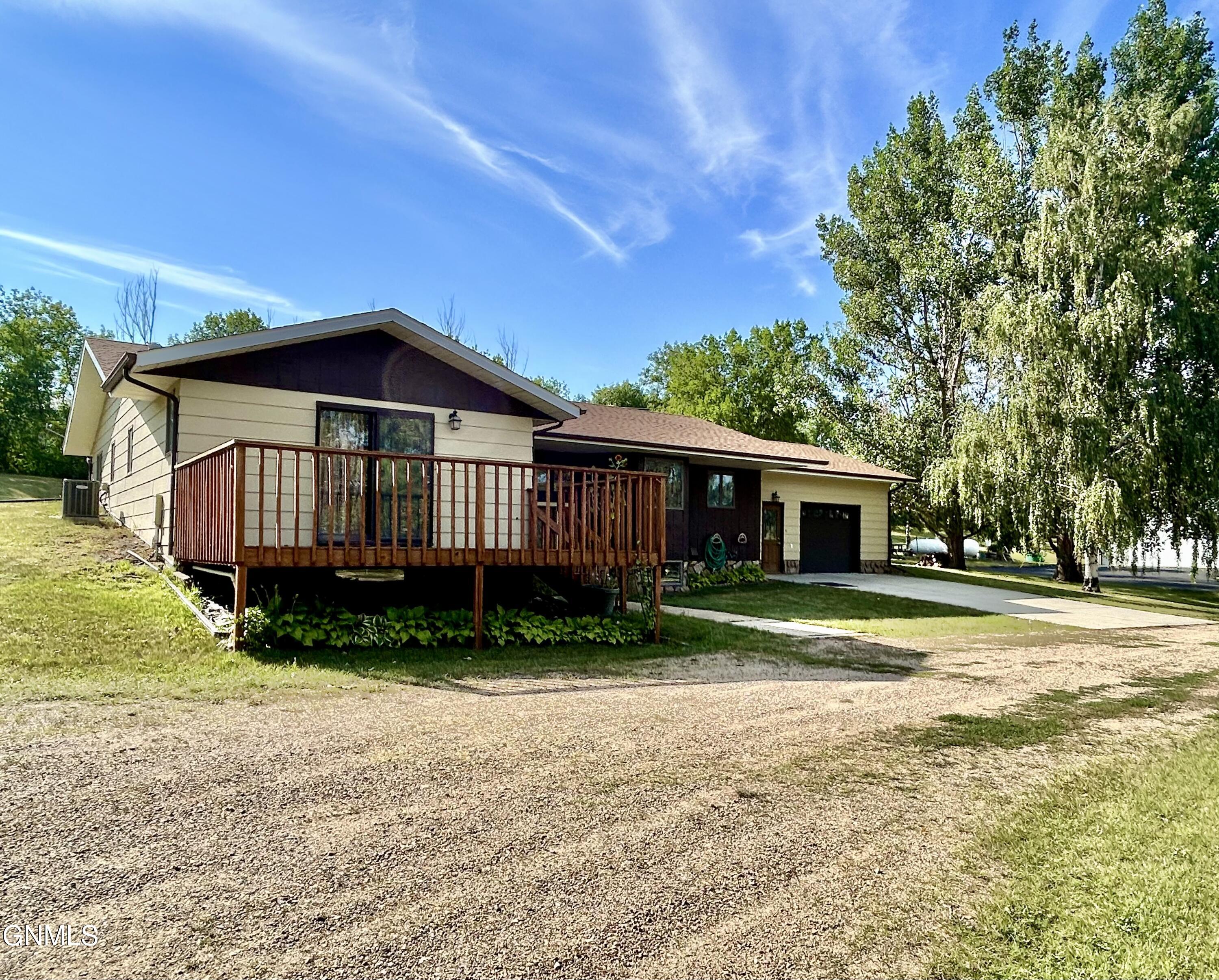 main property photo 104