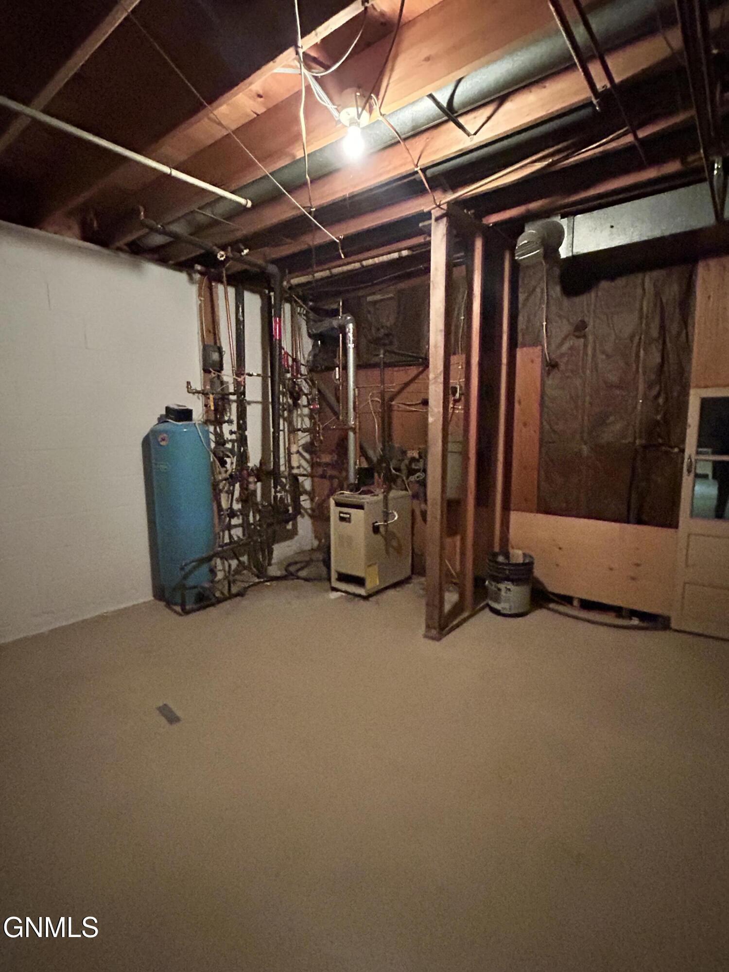 main property photo 72