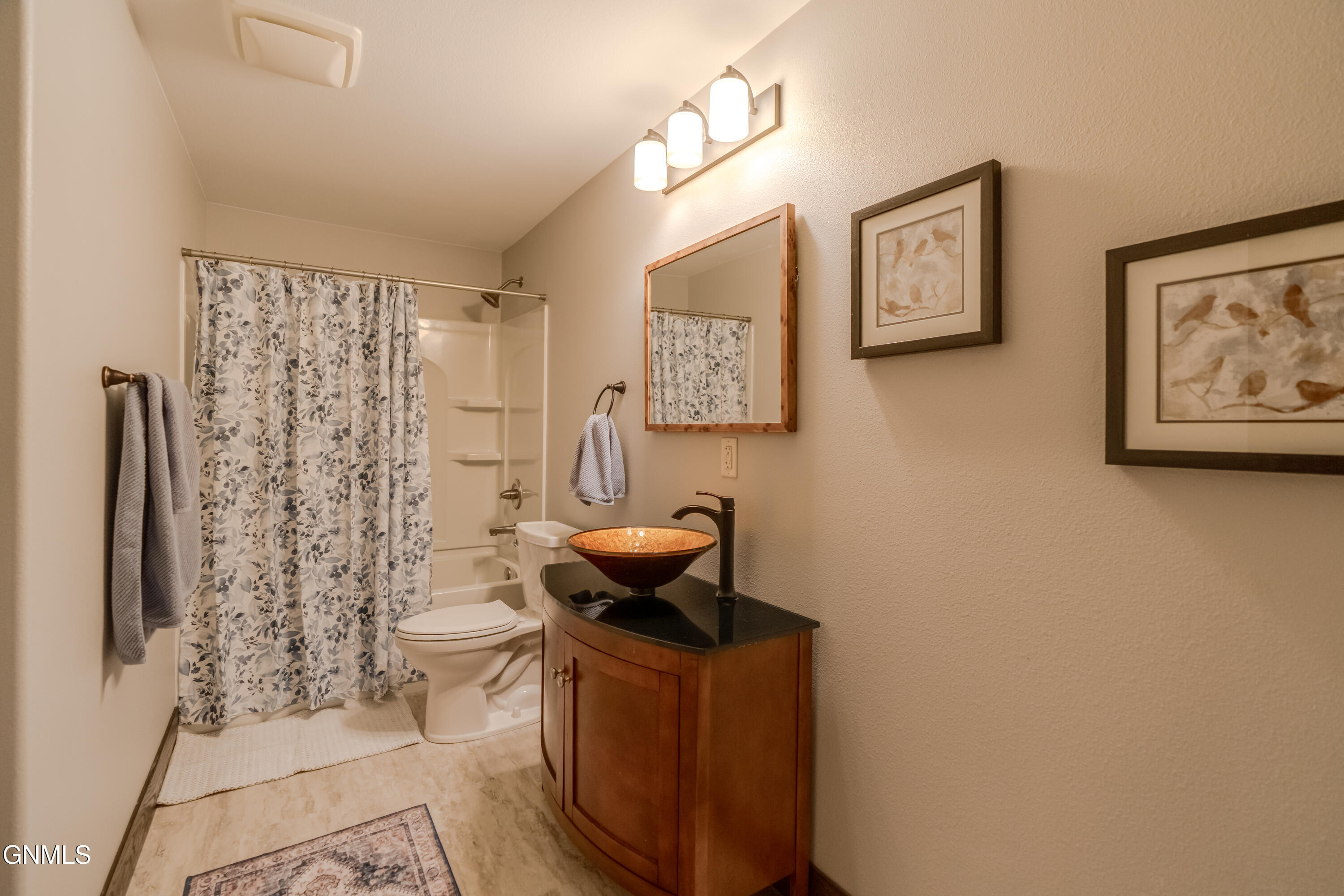 main property photo 62
