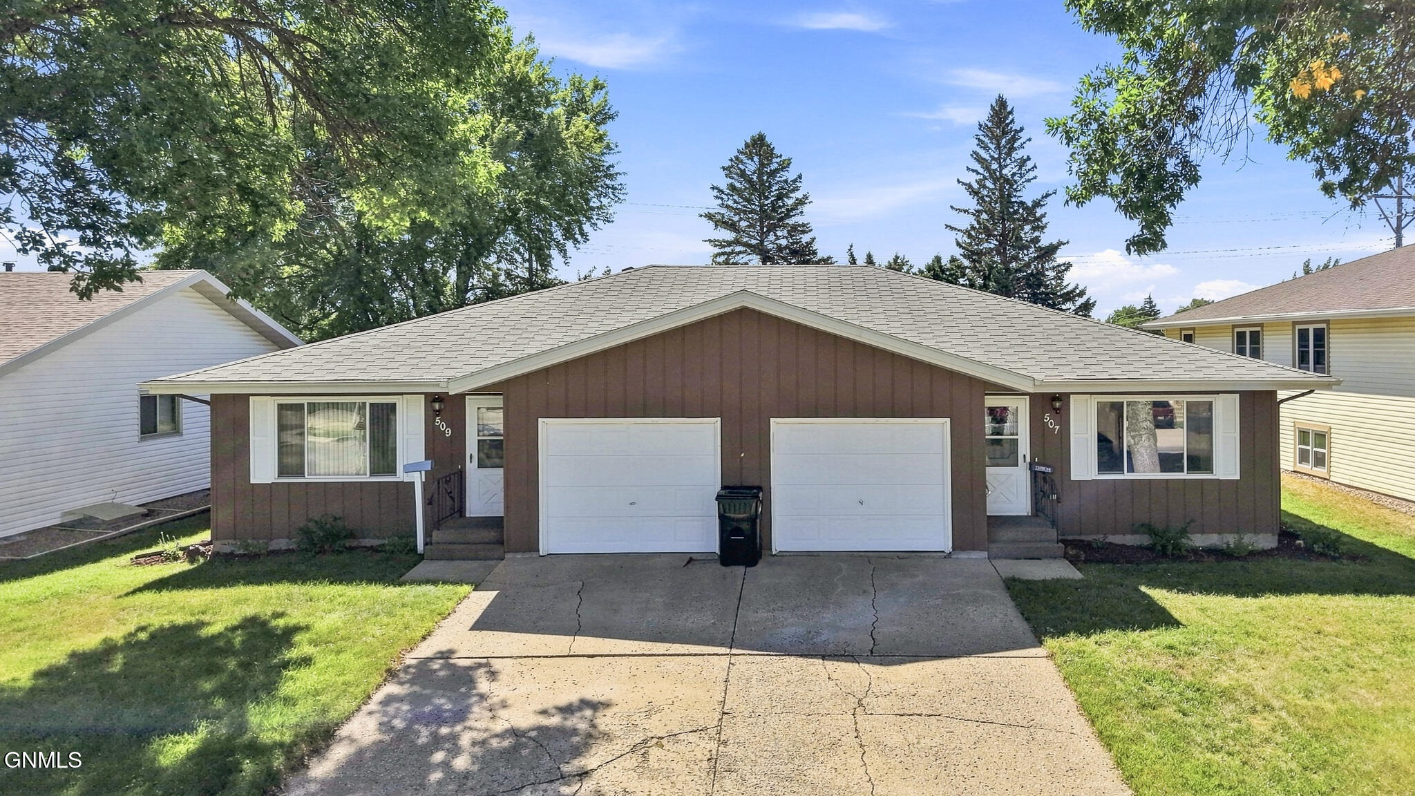 main property photo 0