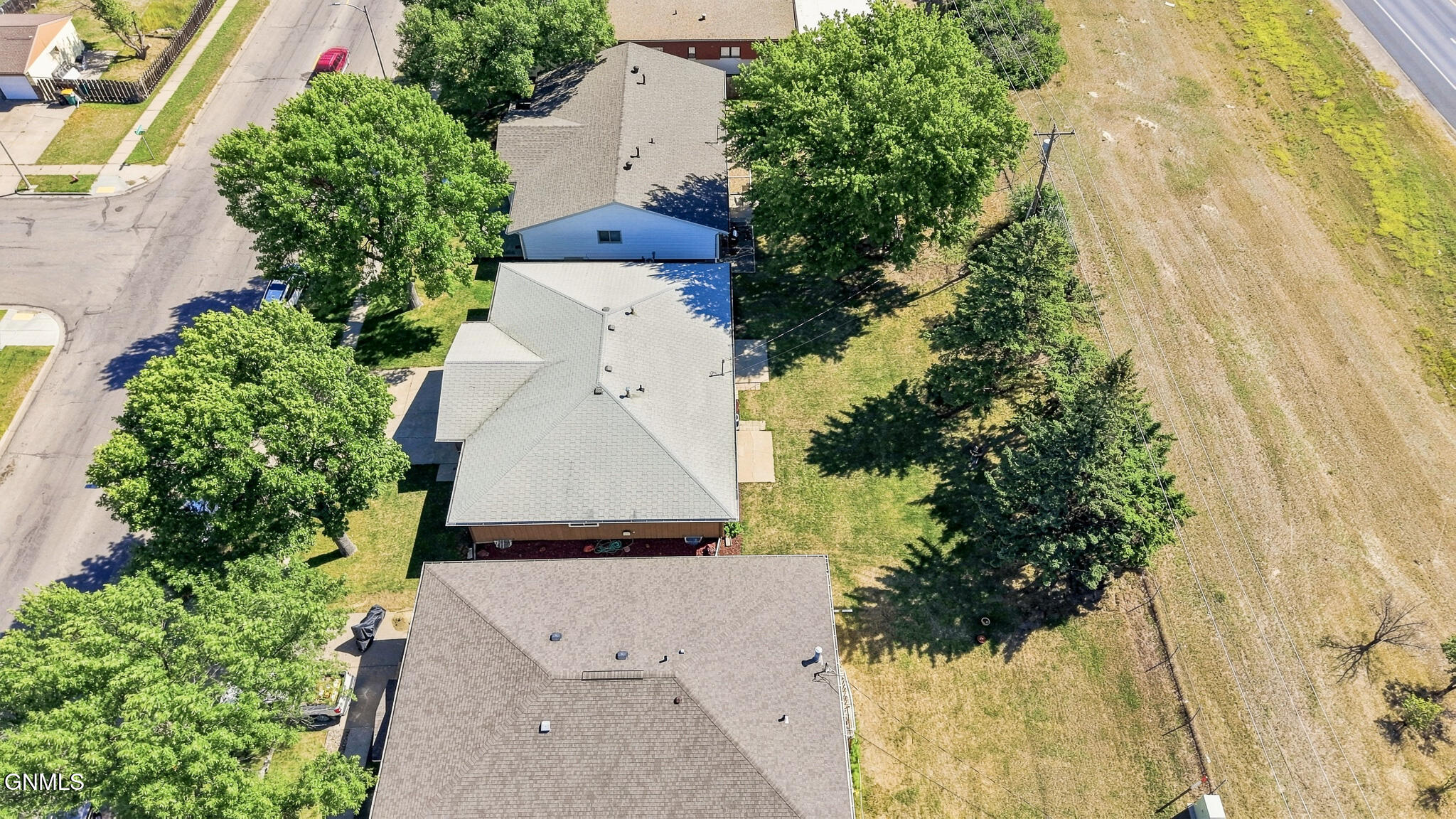 main property photo 61