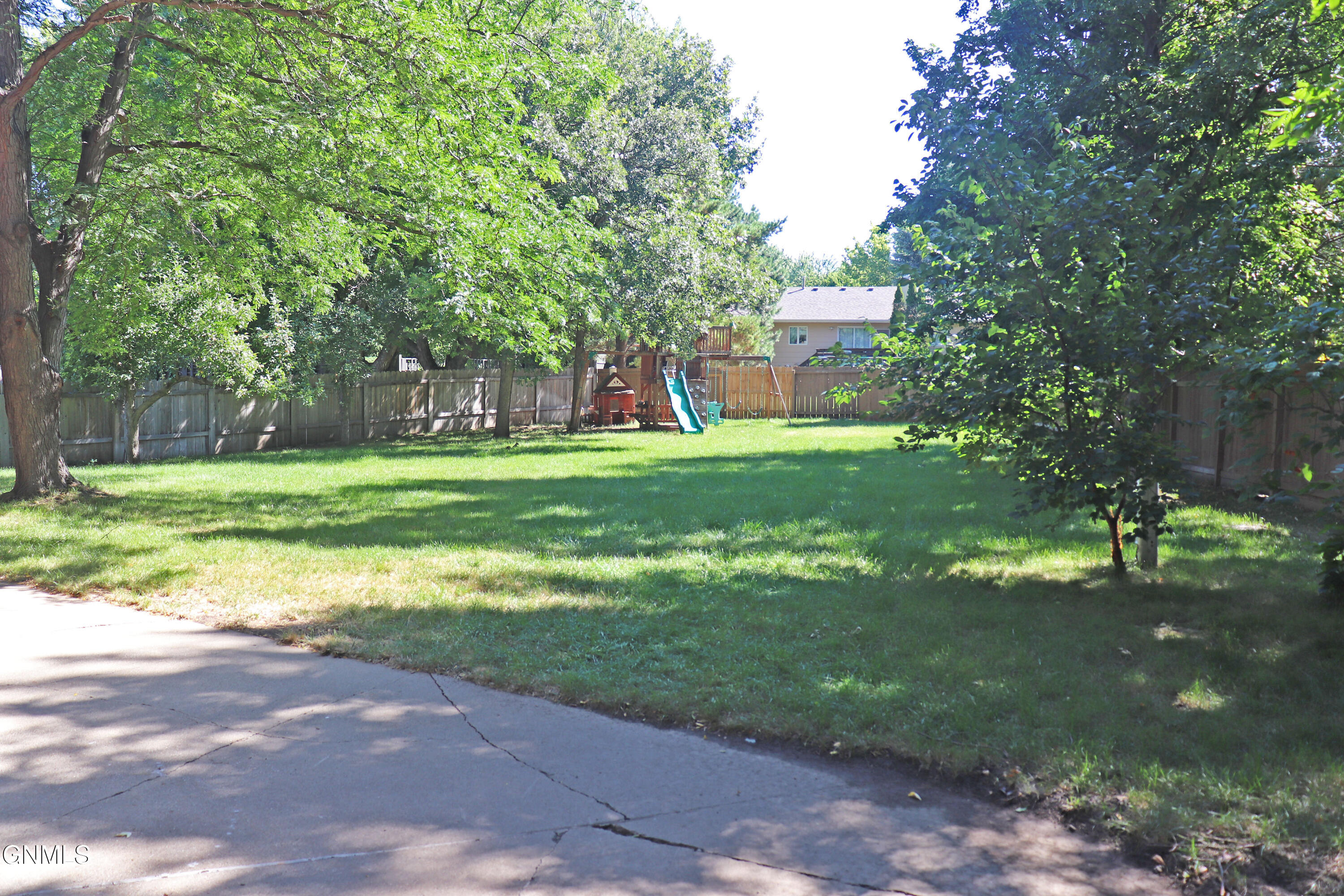 main property photo 54