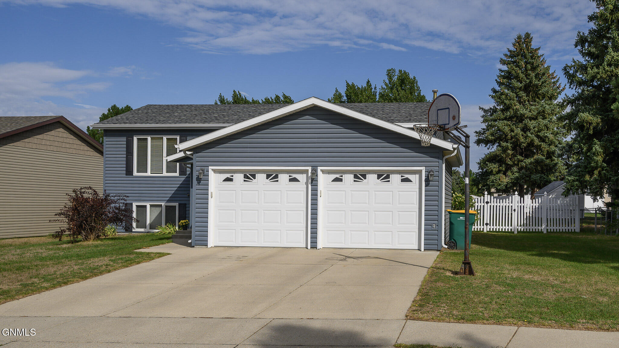 main property photo 47