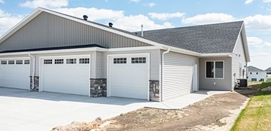 image of property with 3 Bed | 2 Bath | 1,608 Sqft