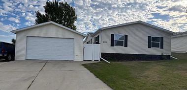 image of property with 3 Bed | 2 Bath | 1,344 Sqft