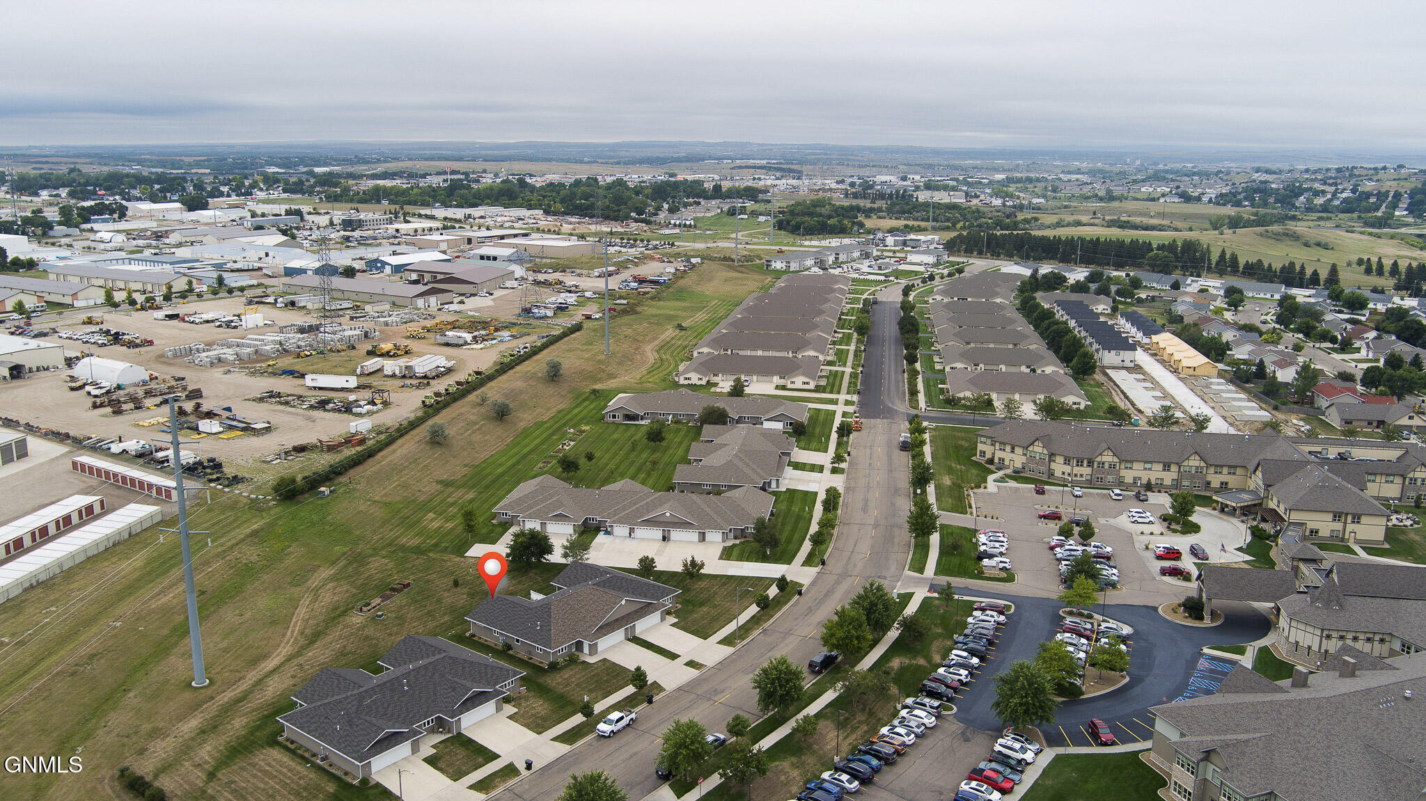 main property photo 36