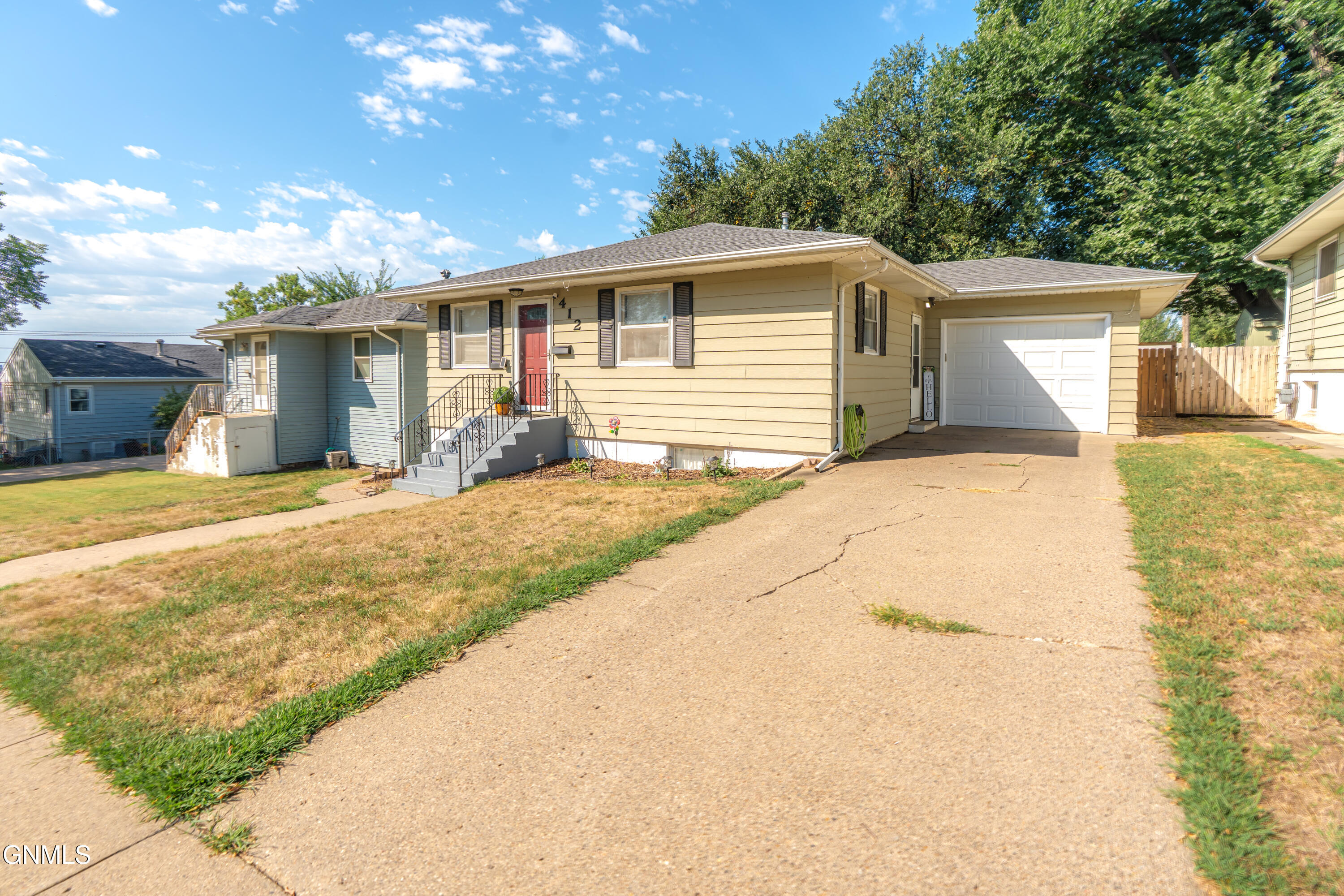 main property photo 58