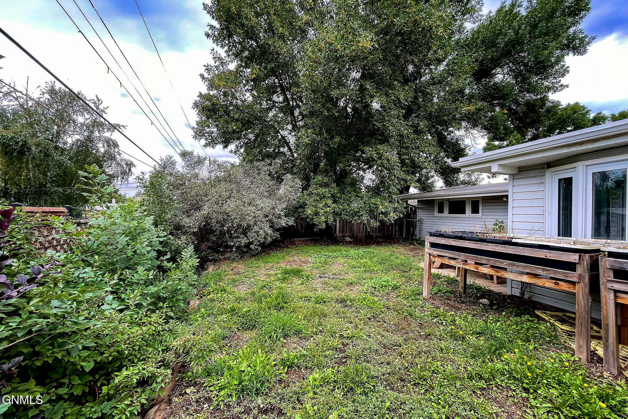 main property photo 51