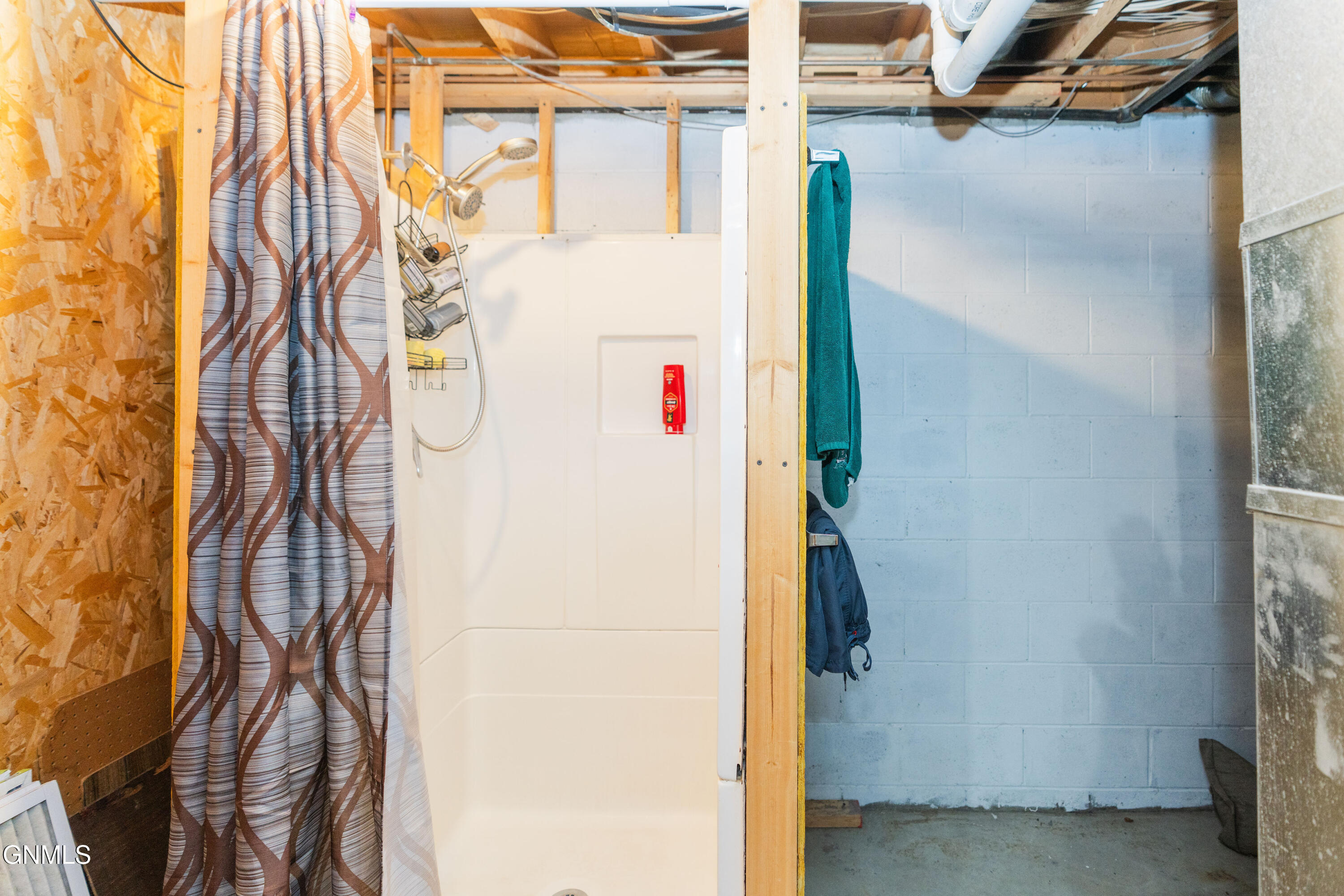 main property photo 51