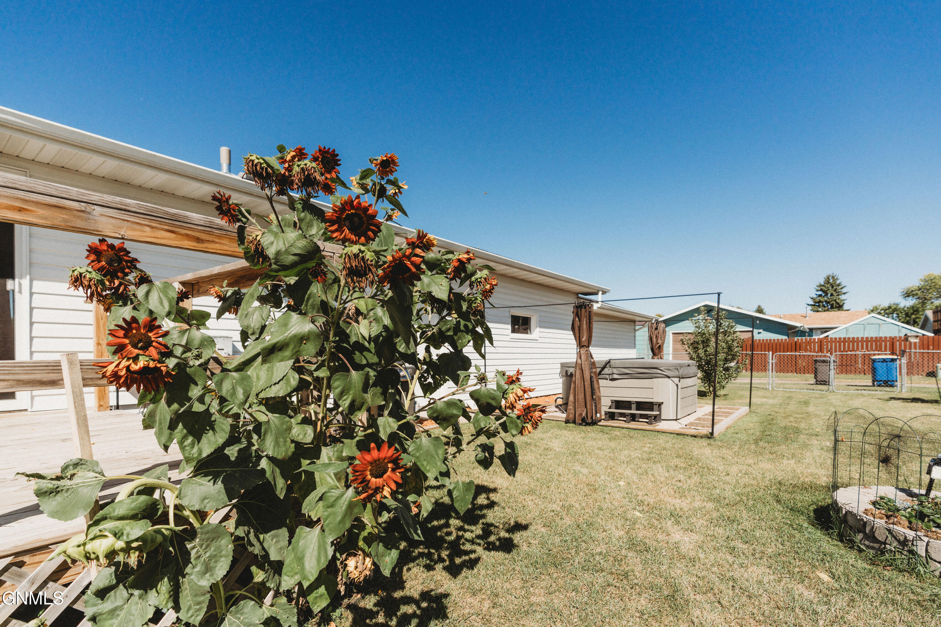main property photo 53