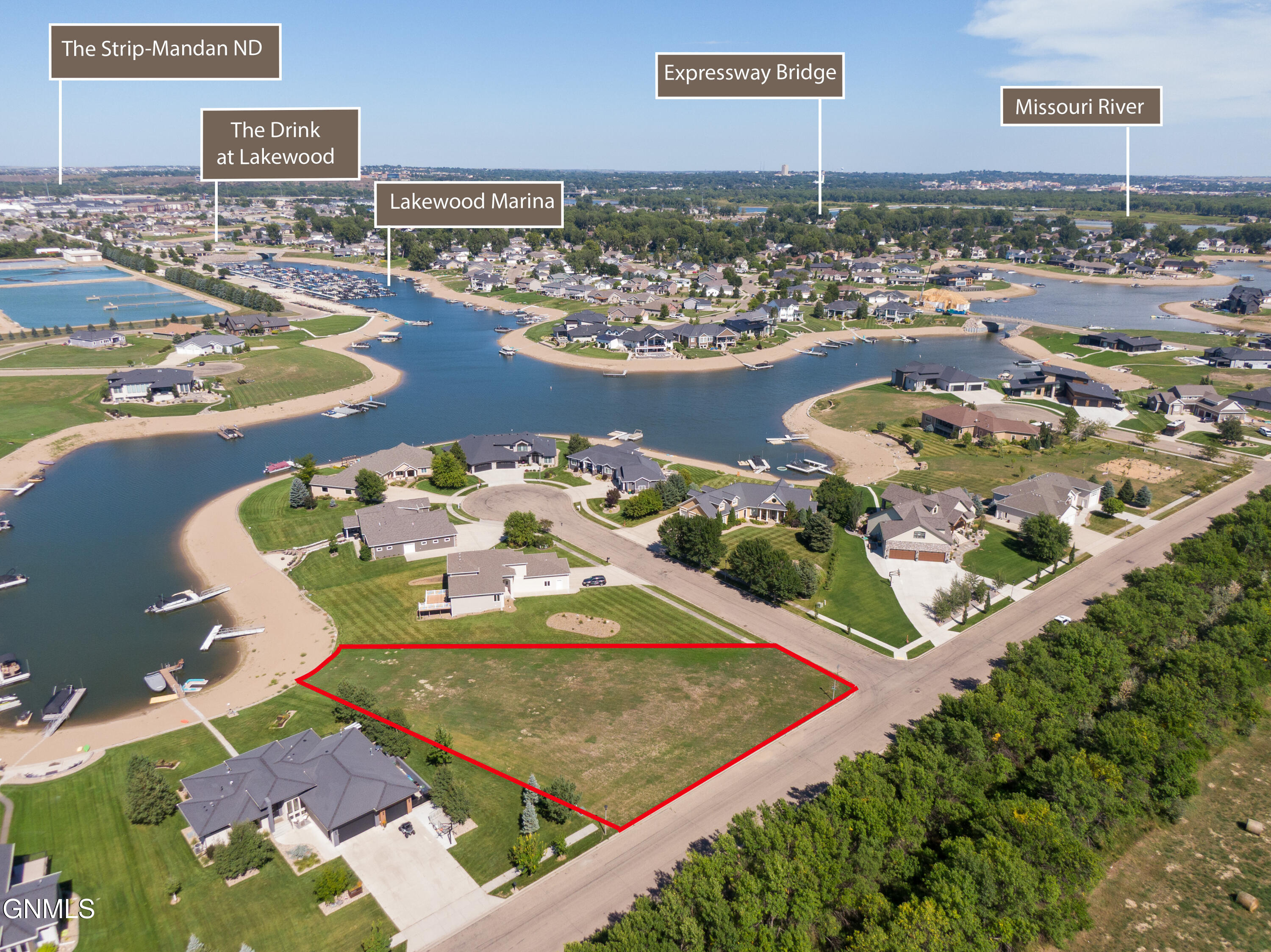 main property photo 3