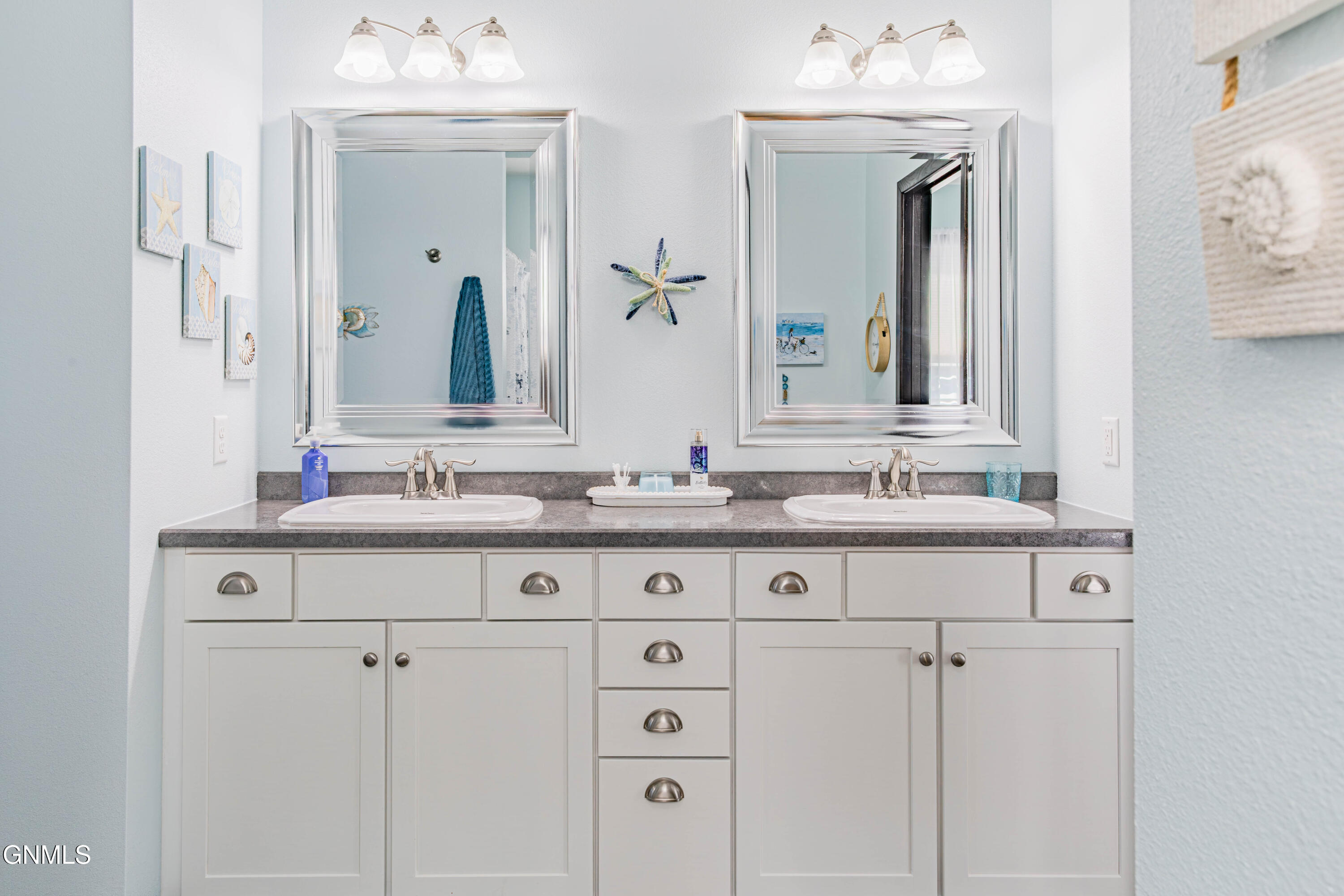 main property photo 64