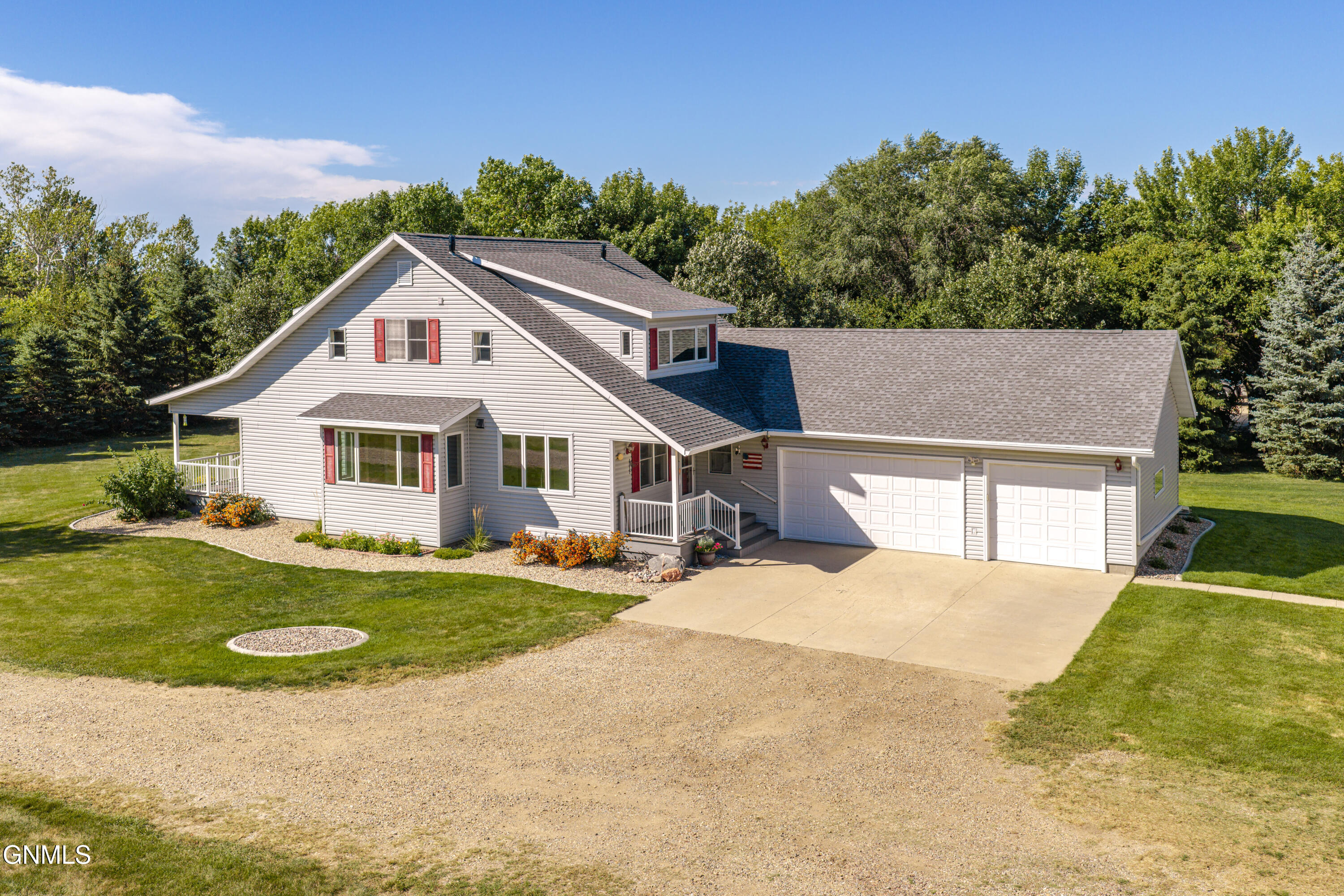 main property photo 49