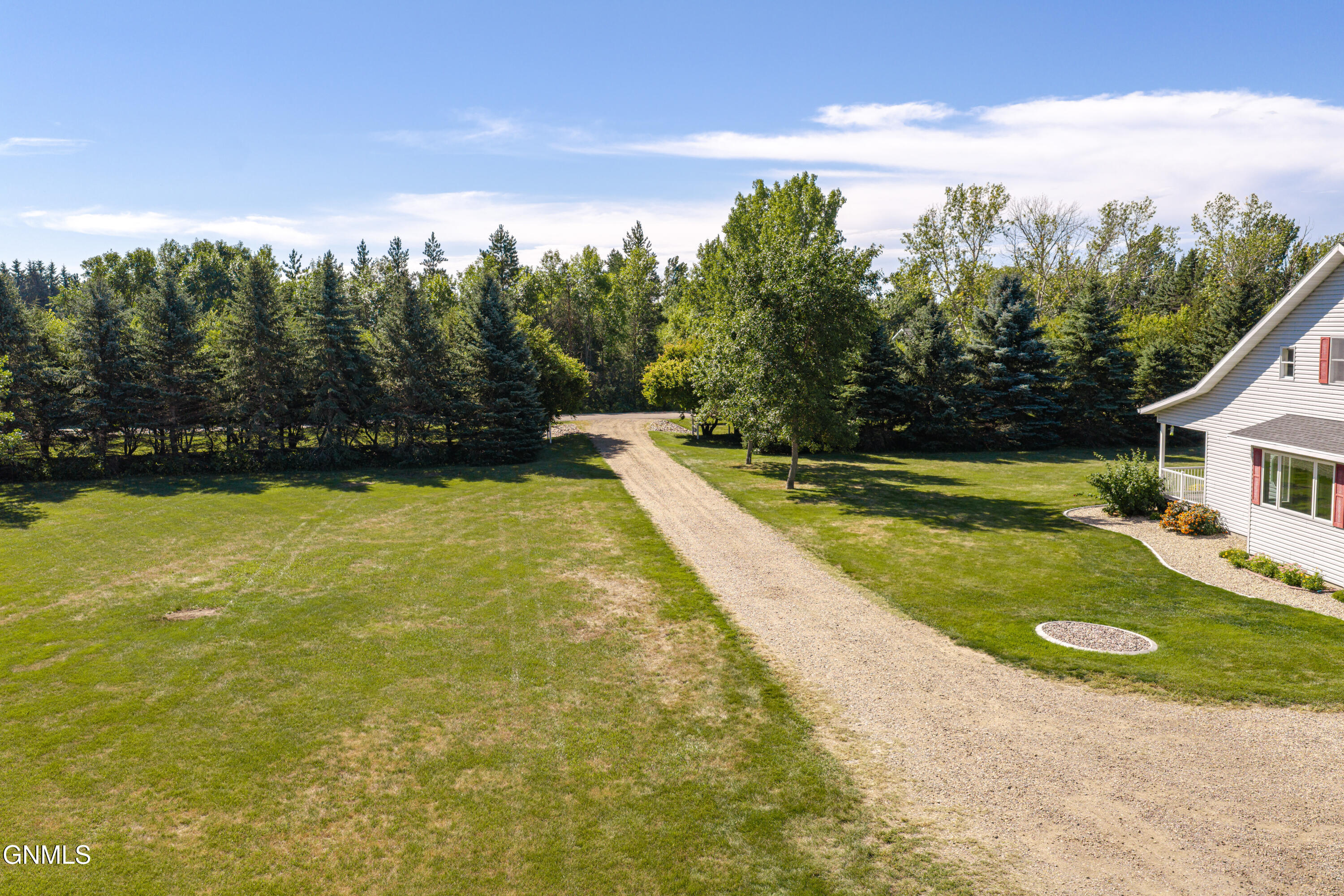 main property photo 50