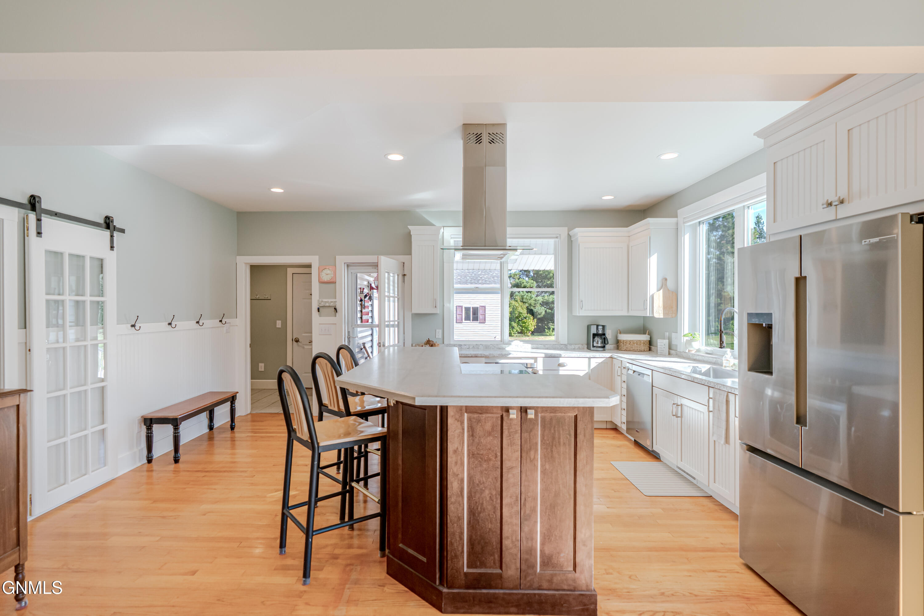 main property photo 63