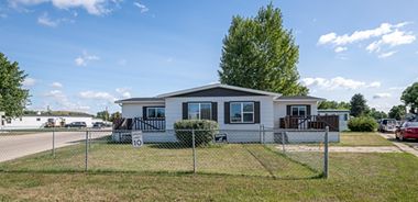 image of property with 3 Bed | 2 Bath | 1,468 Sqft