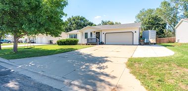 image of property with 4 Bed | 2 Bath | 2,032 Sqft