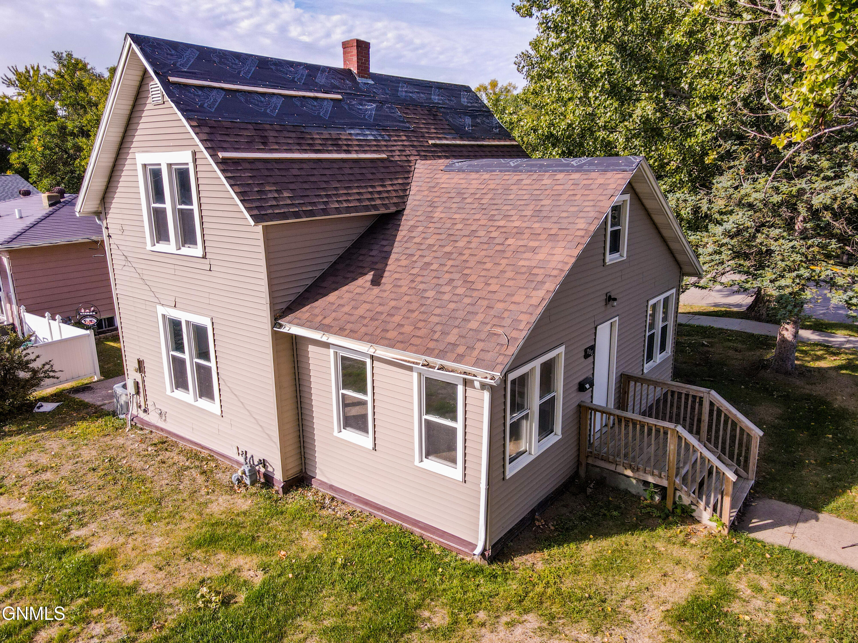 main property photo 1