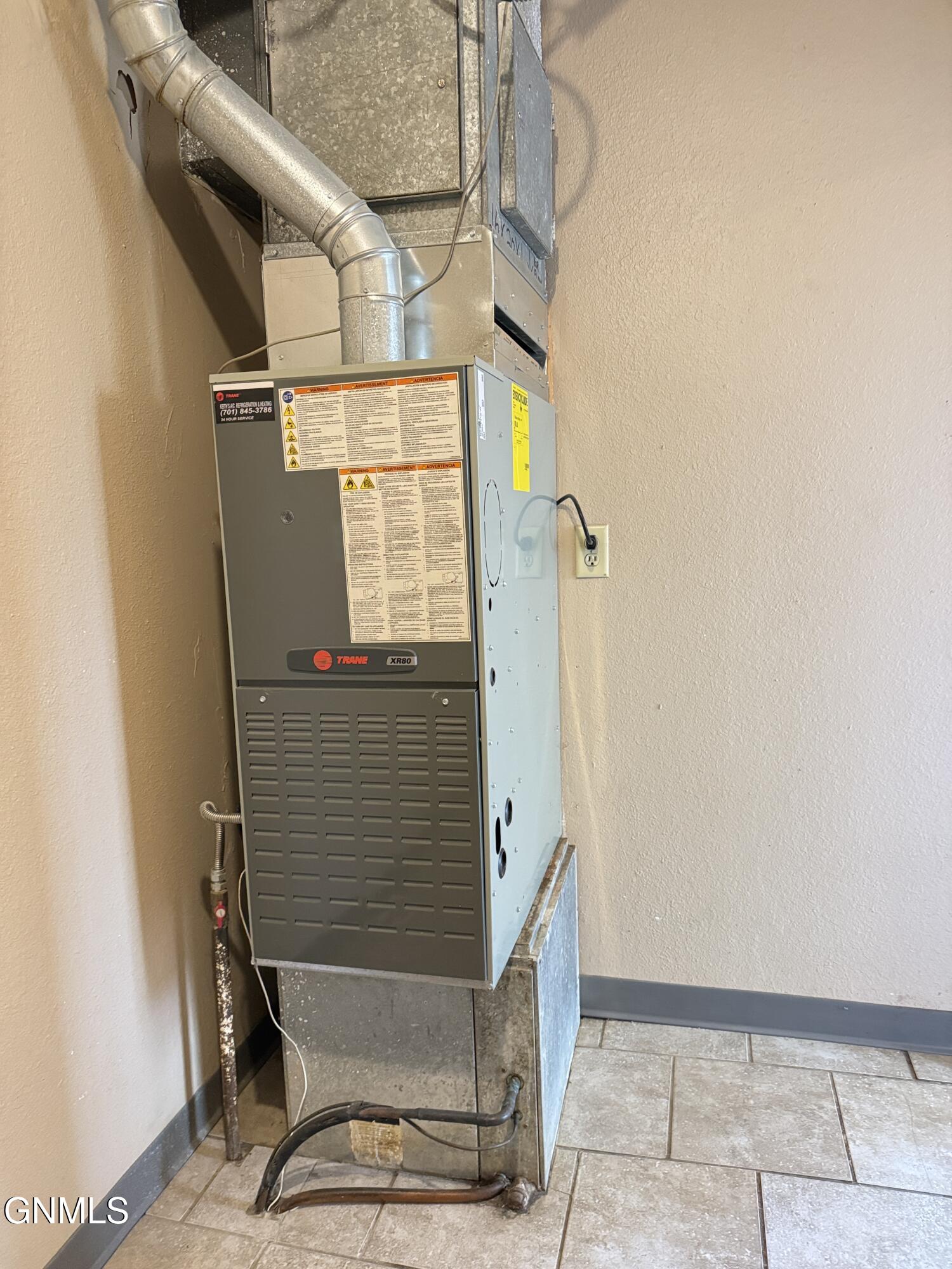 main property photo 18