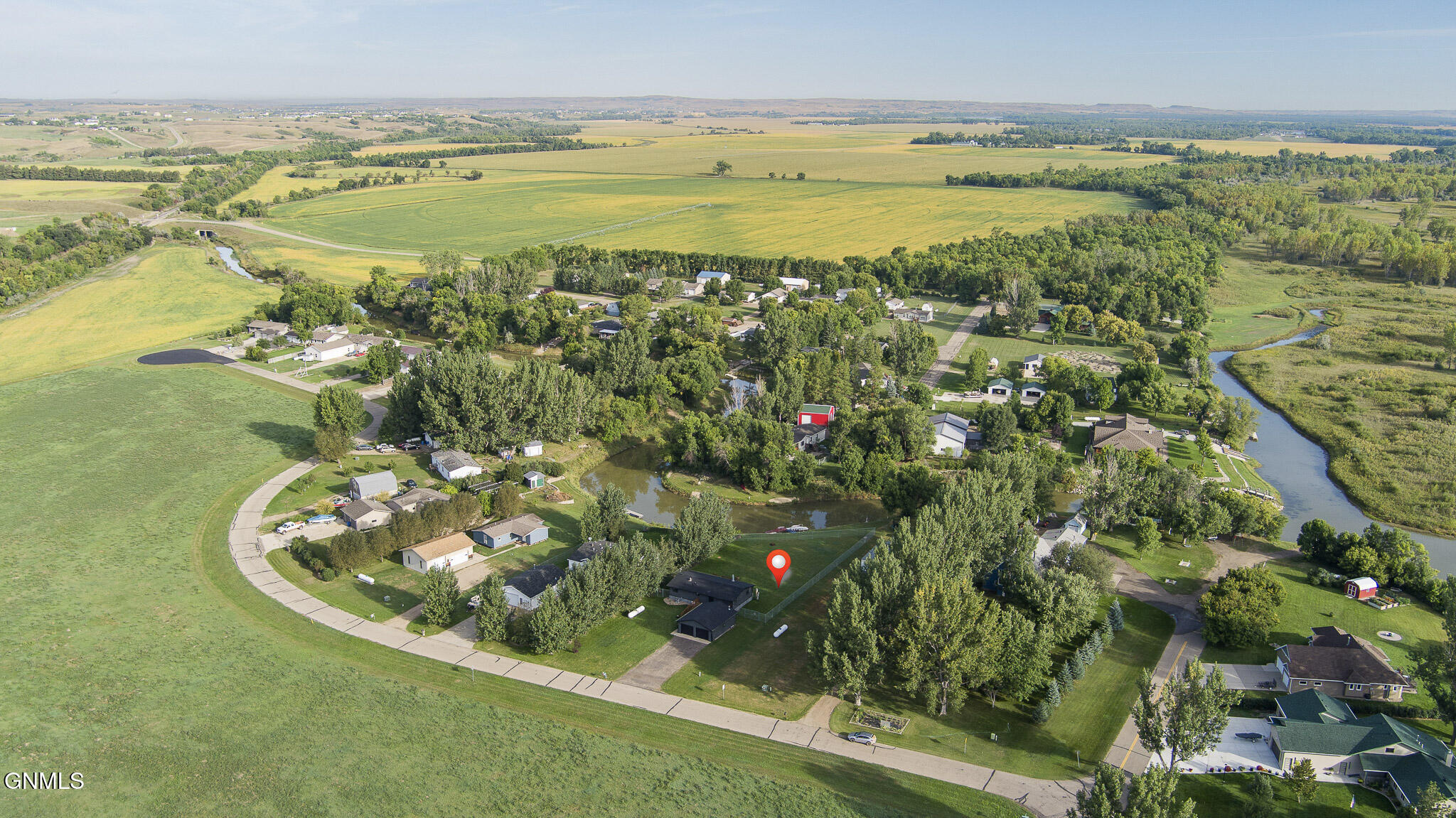 main property photo 39