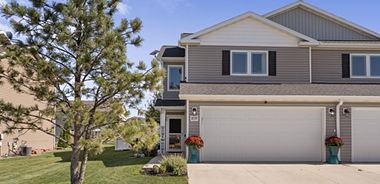 image of property with 3 Bed | 3 Bath | 1,586 Sqft