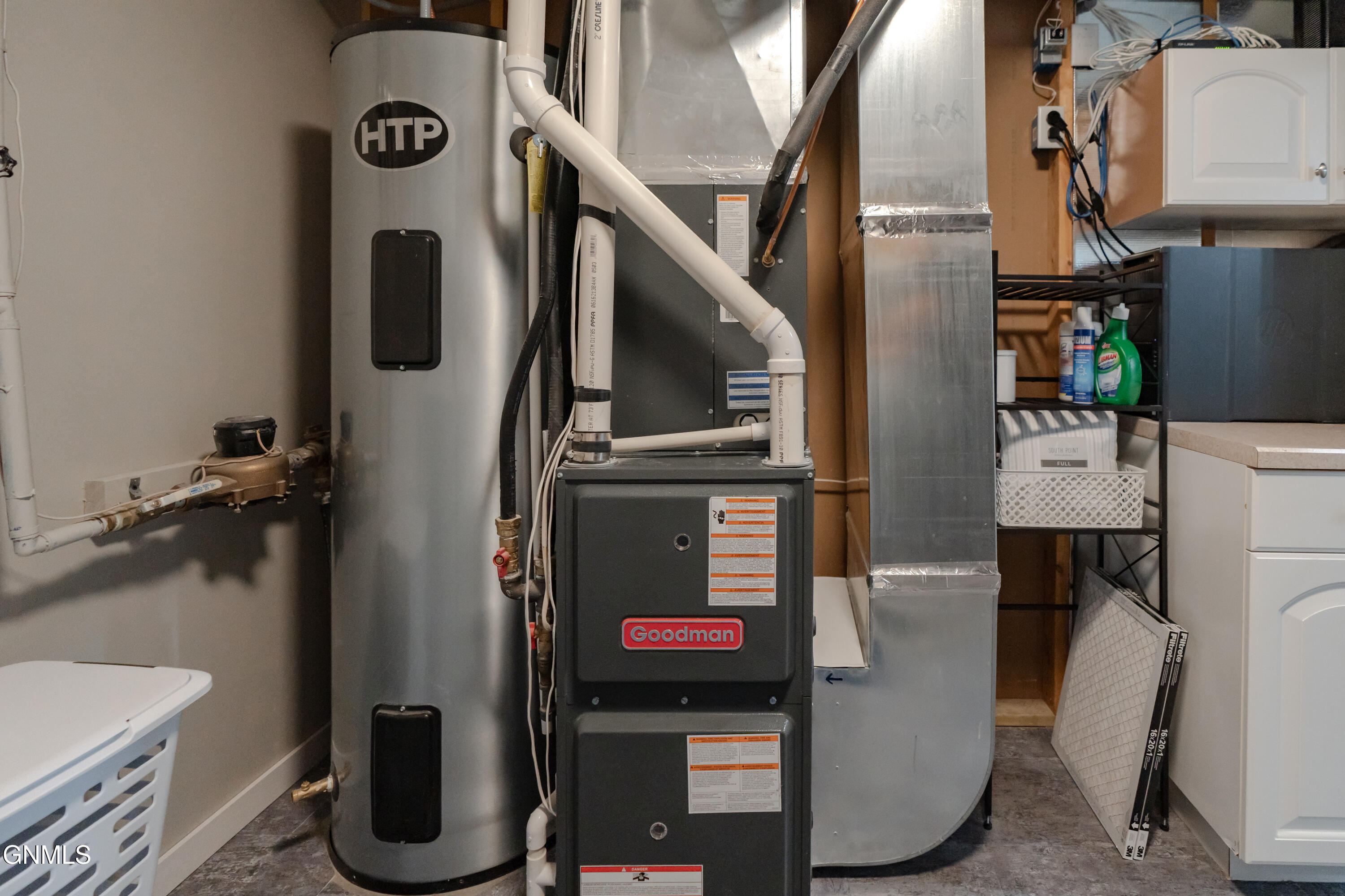 main property photo 58